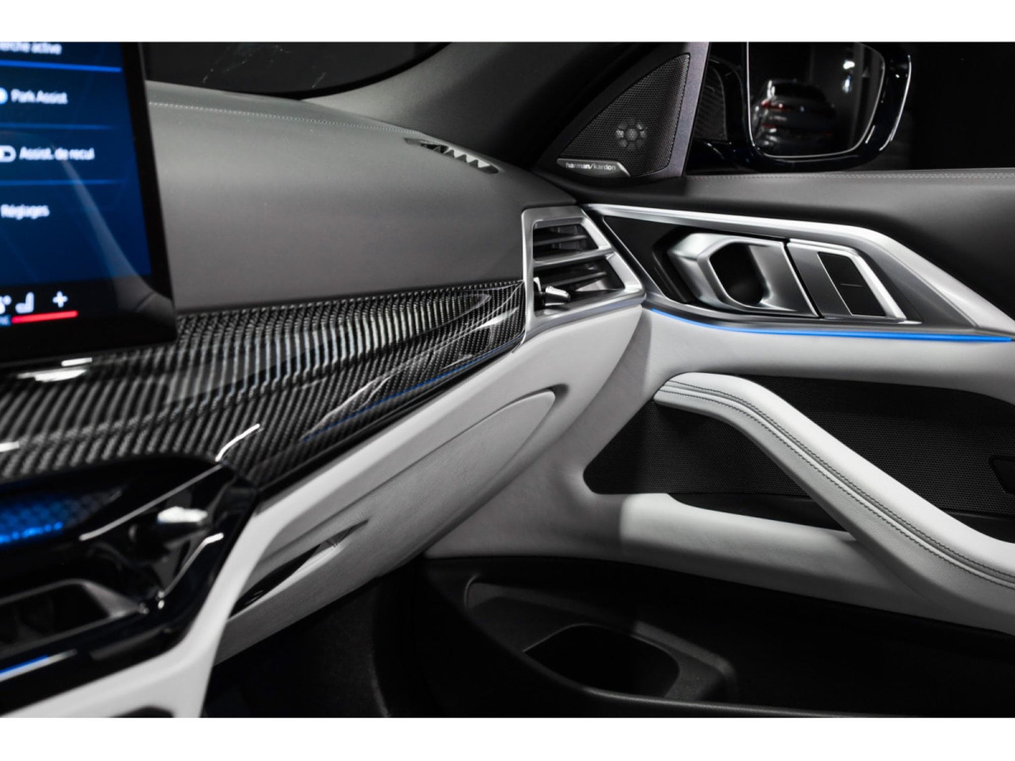 BMW M4 Compétition Cabriolet X-DRIVE G83 - BMW INDIVIDUAL (2025) - Photo 30