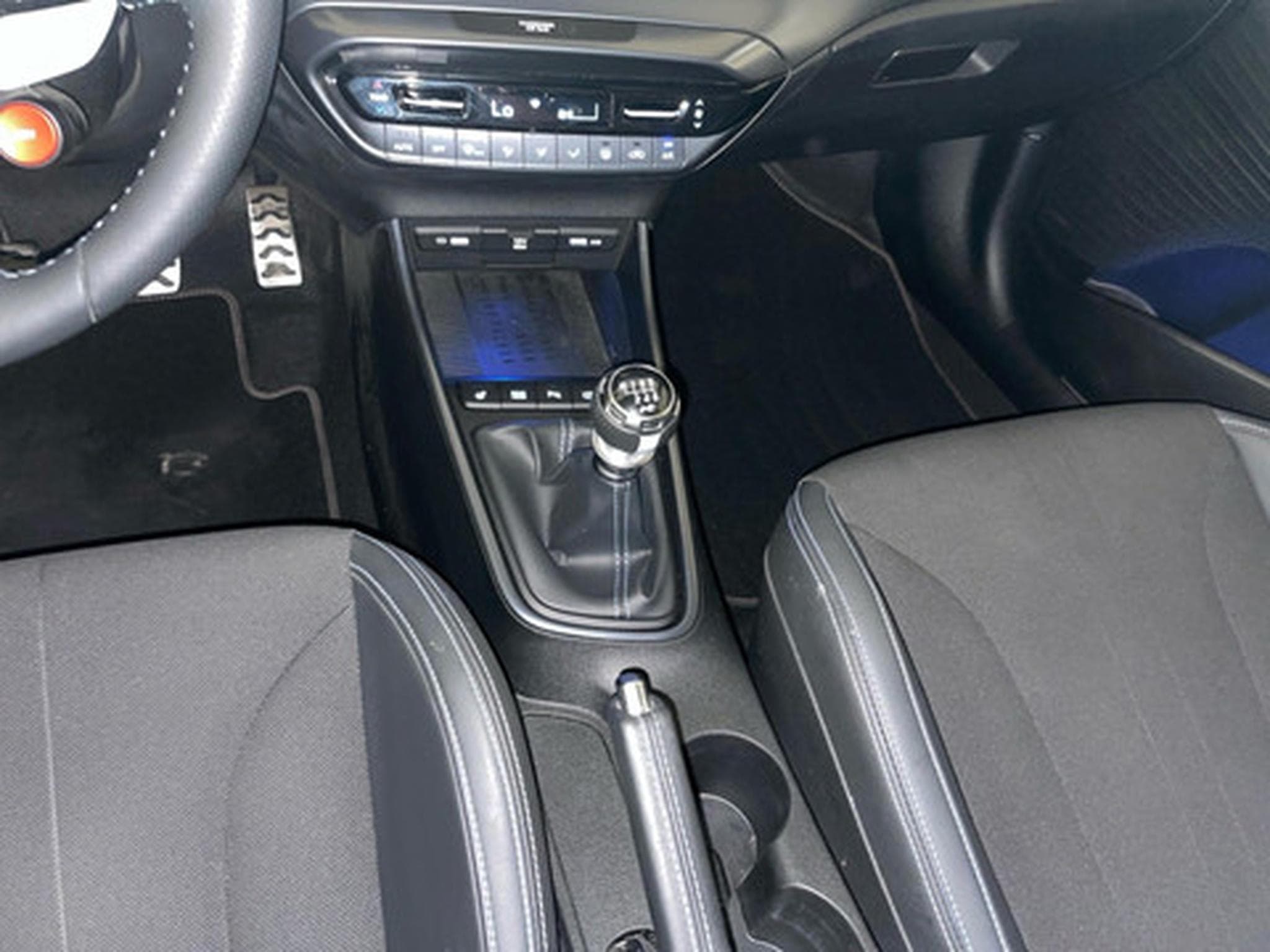 Hyundai i20 i20N 1.6 T-GDi 150kW N (2022) - Photo 10