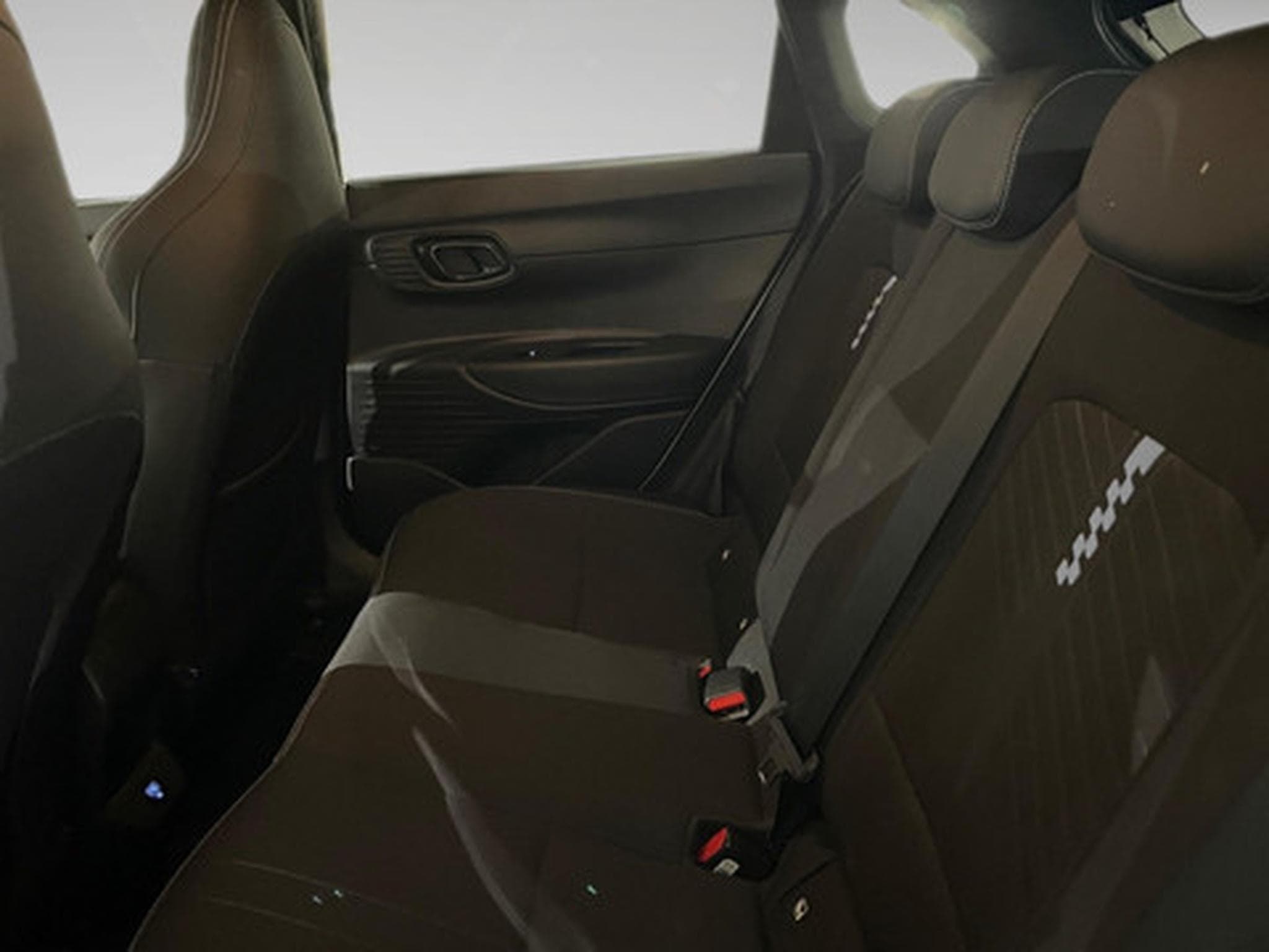 Hyundai i20 i20N 1.6 T-GDi 150kW N (2022) - Photo 11