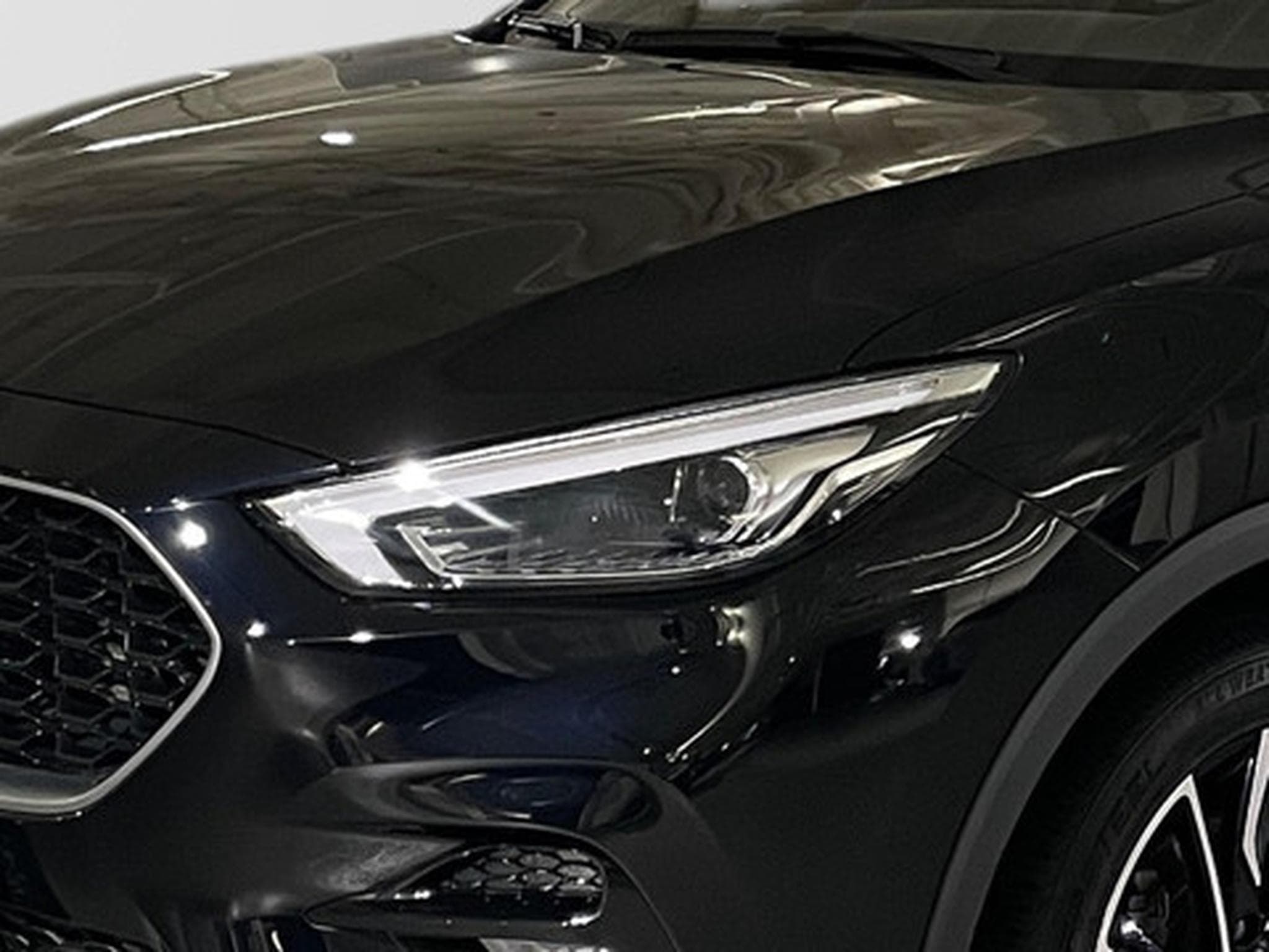MG ZS 1.0 T-GDi AT LUXURY (2024) - Photo 21