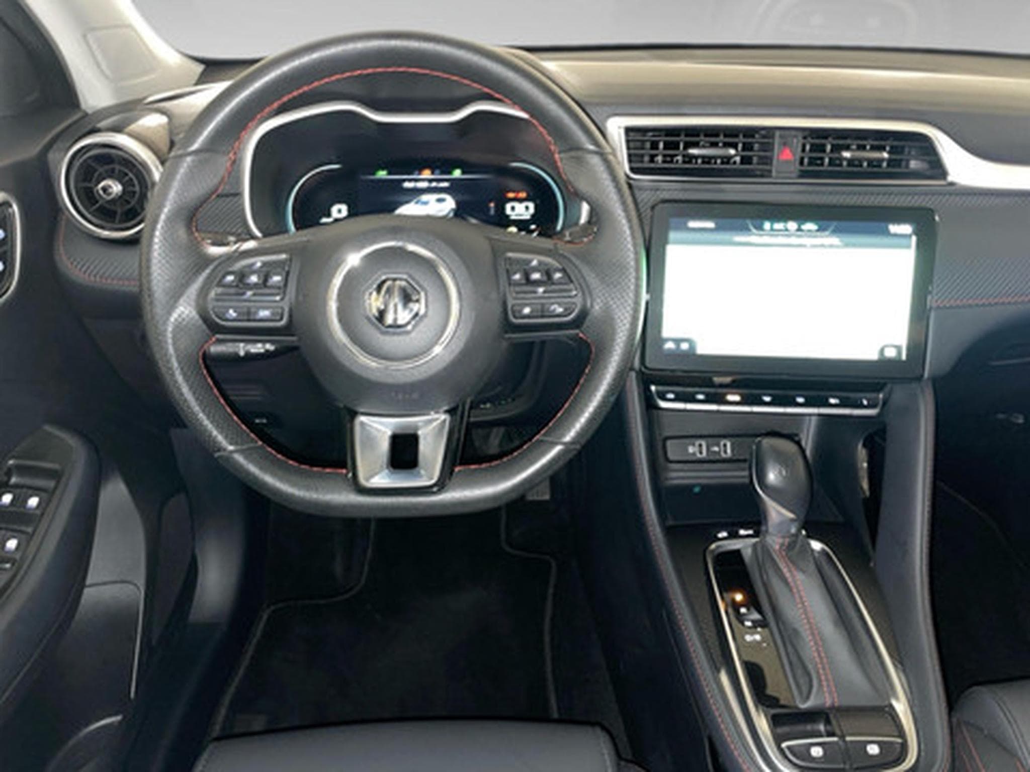 MG ZS 1.0 T-GDi AT LUXURY (2024) - Photo 6