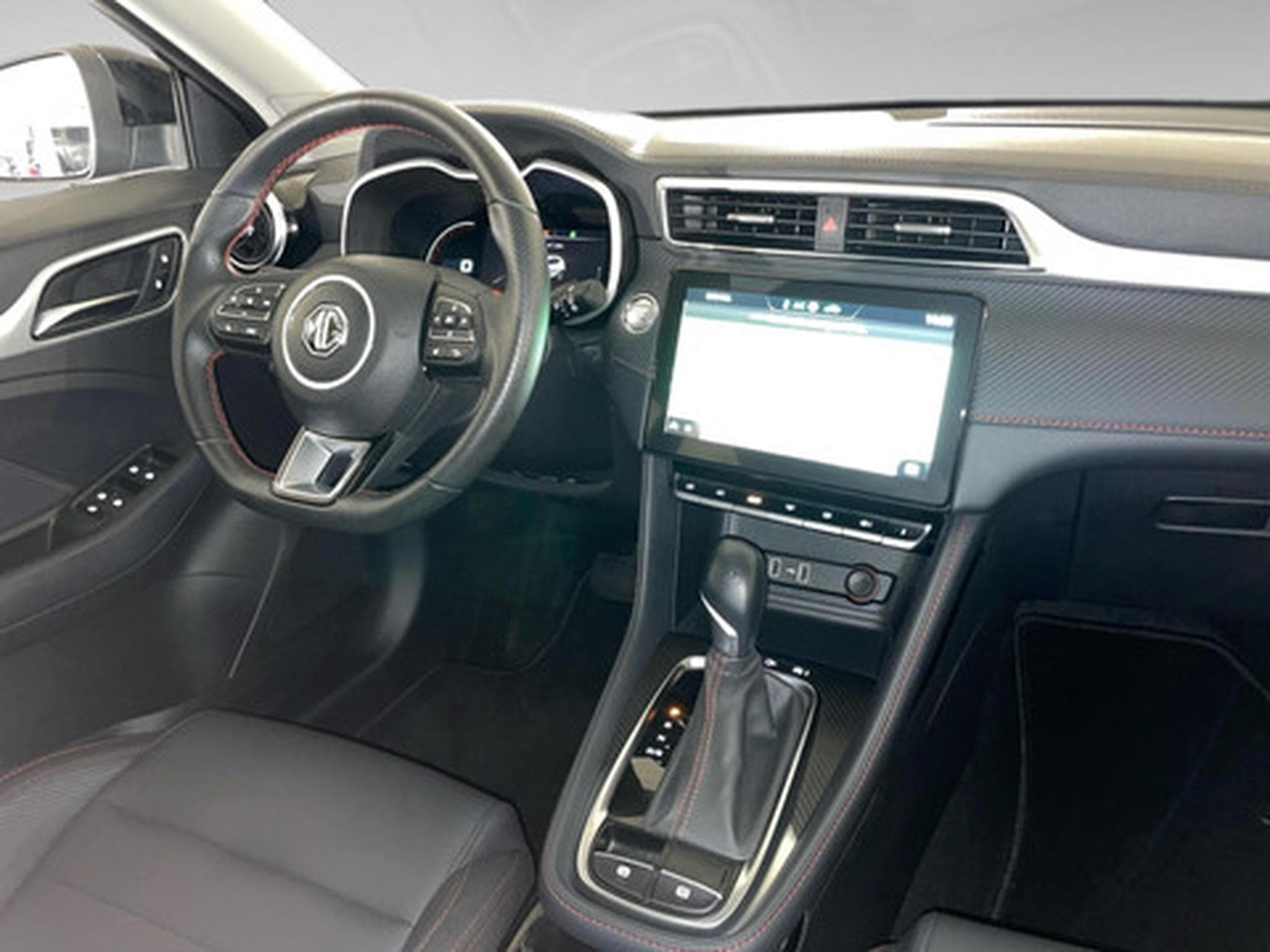 MG ZS 1.0 T-GDi AT LUXURY (2024) - Photo 7