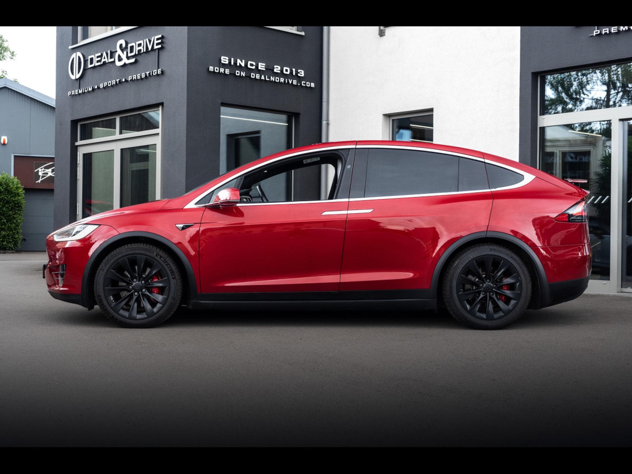 Tesla Model X PERFORMANCE P100D LUDICROUS DUAL MOTOR AWD 6-SEAT (2018) - Photo 2