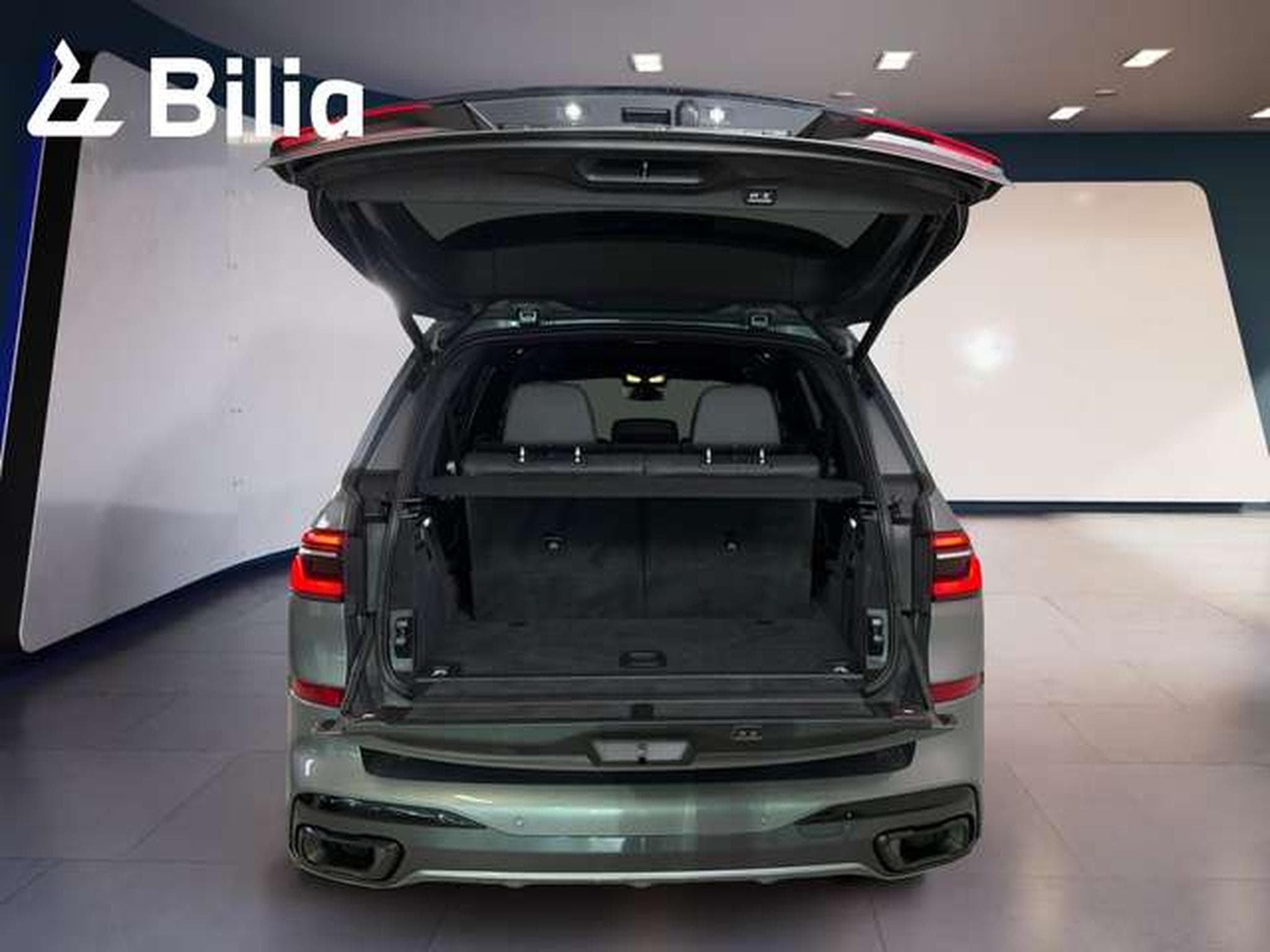 BMW X7 xDrive40d DAB LED (2023) - Photo 10