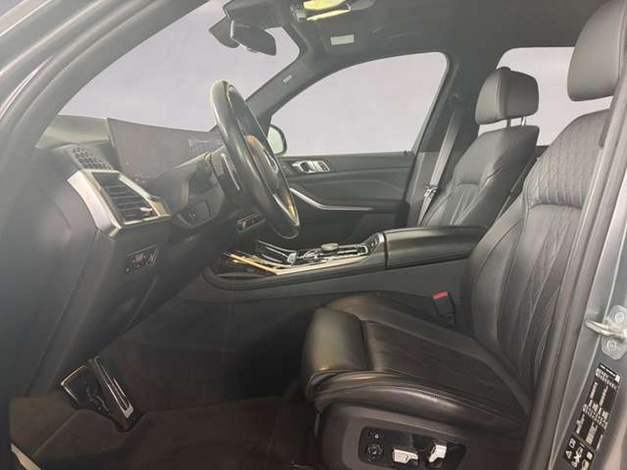 BMW X7 xDrive40d DAB LED (2023) - Photo 8
