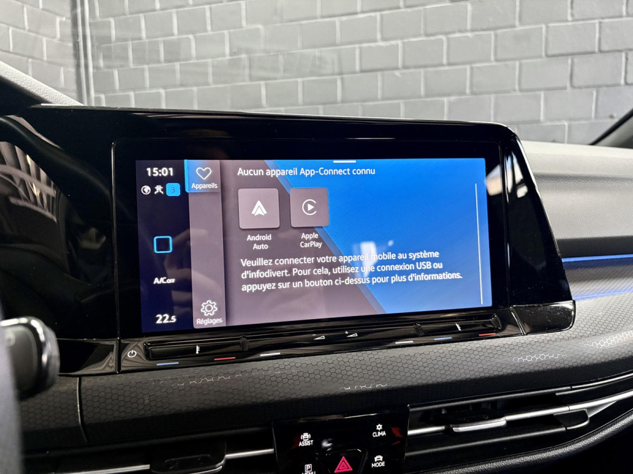 VW Golf GTI Clubsport 2.0 TSI 300 CV DSG7 *DCC *MATRIX* *CARPLAY* (2023) - Photo 7