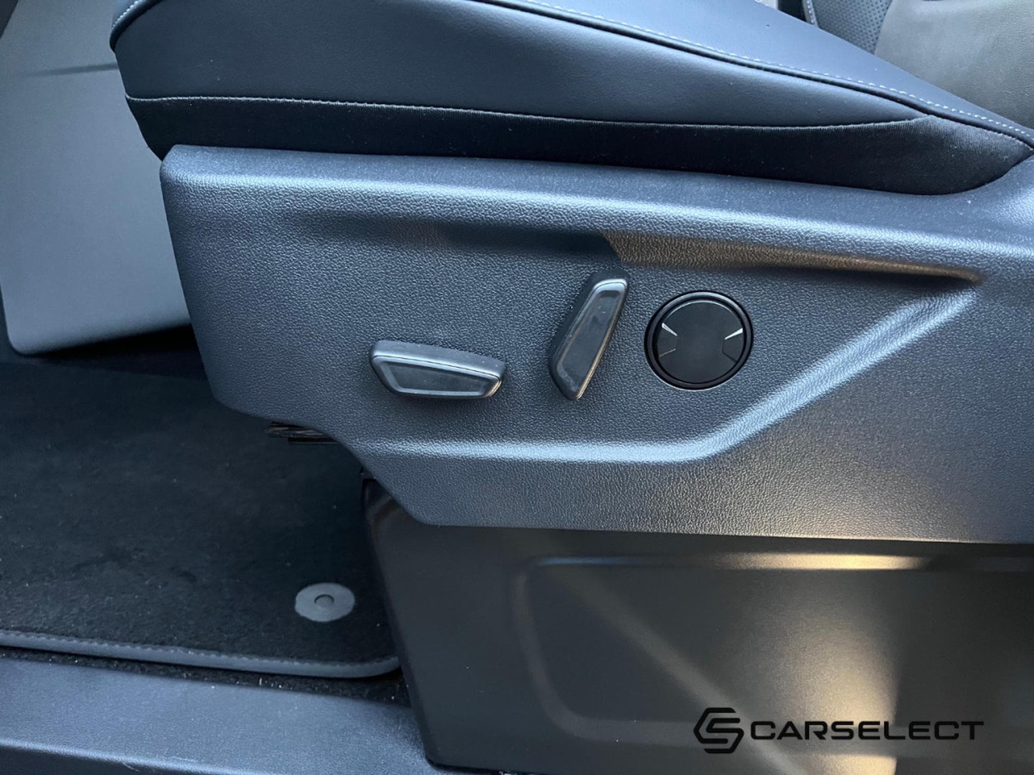 Ford Tourneo Titanium X L2 (2025) - Photo 9