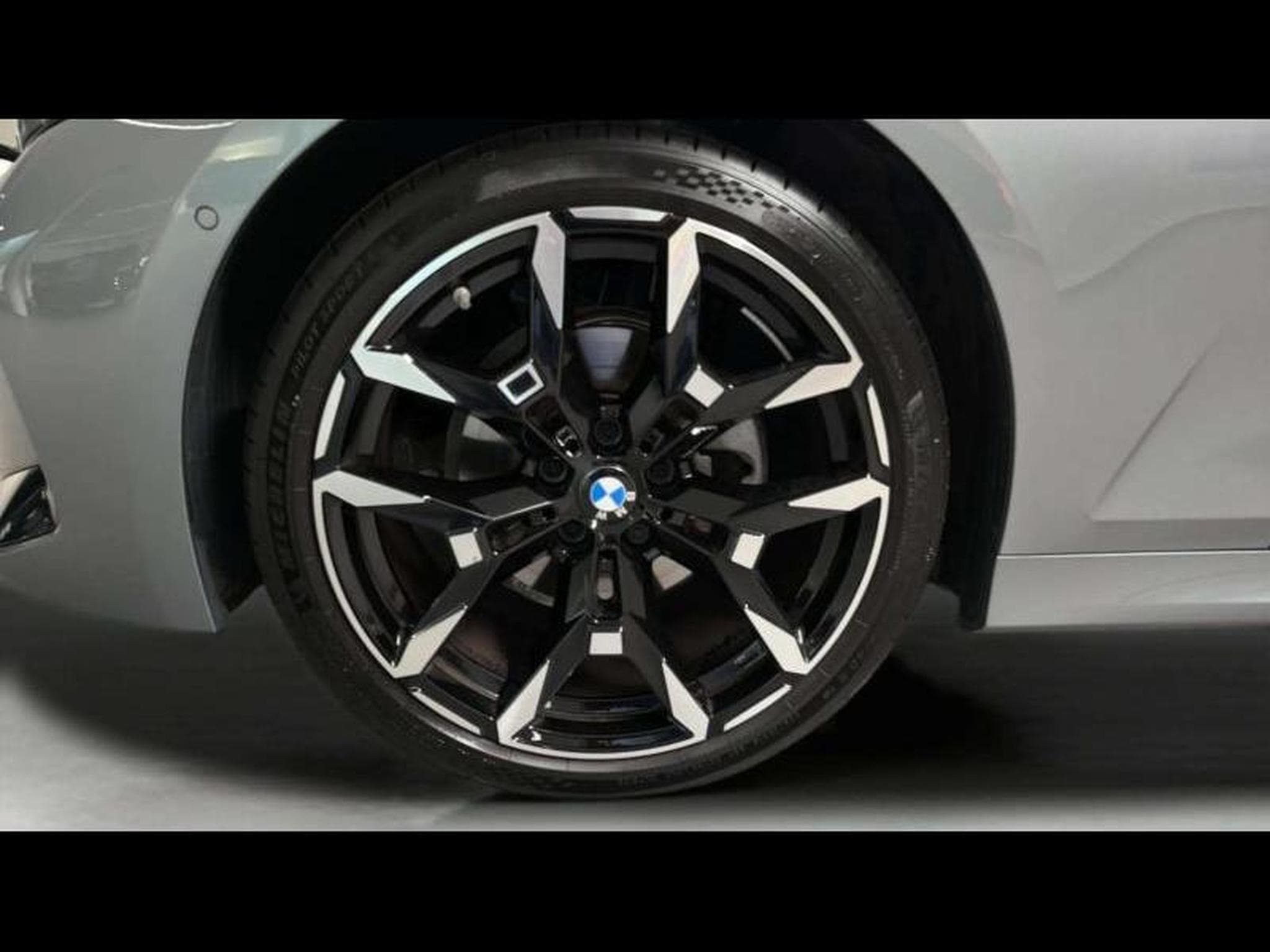 BMW 320 PACK M (2026) - Photo 8
