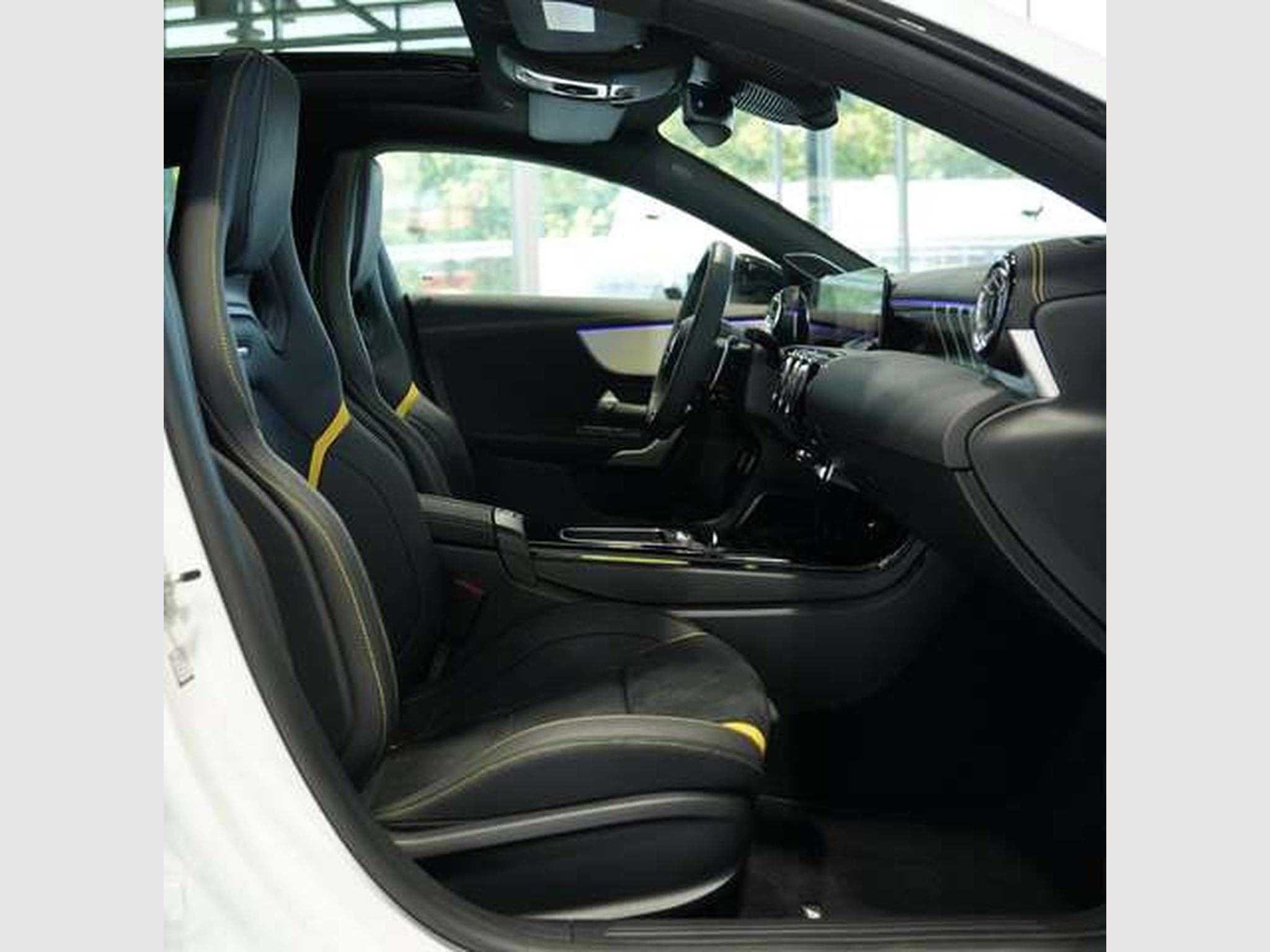 Mercedes CLA 45 AMG S 4M 2.H *19 *Schale (2025) - Photo 16