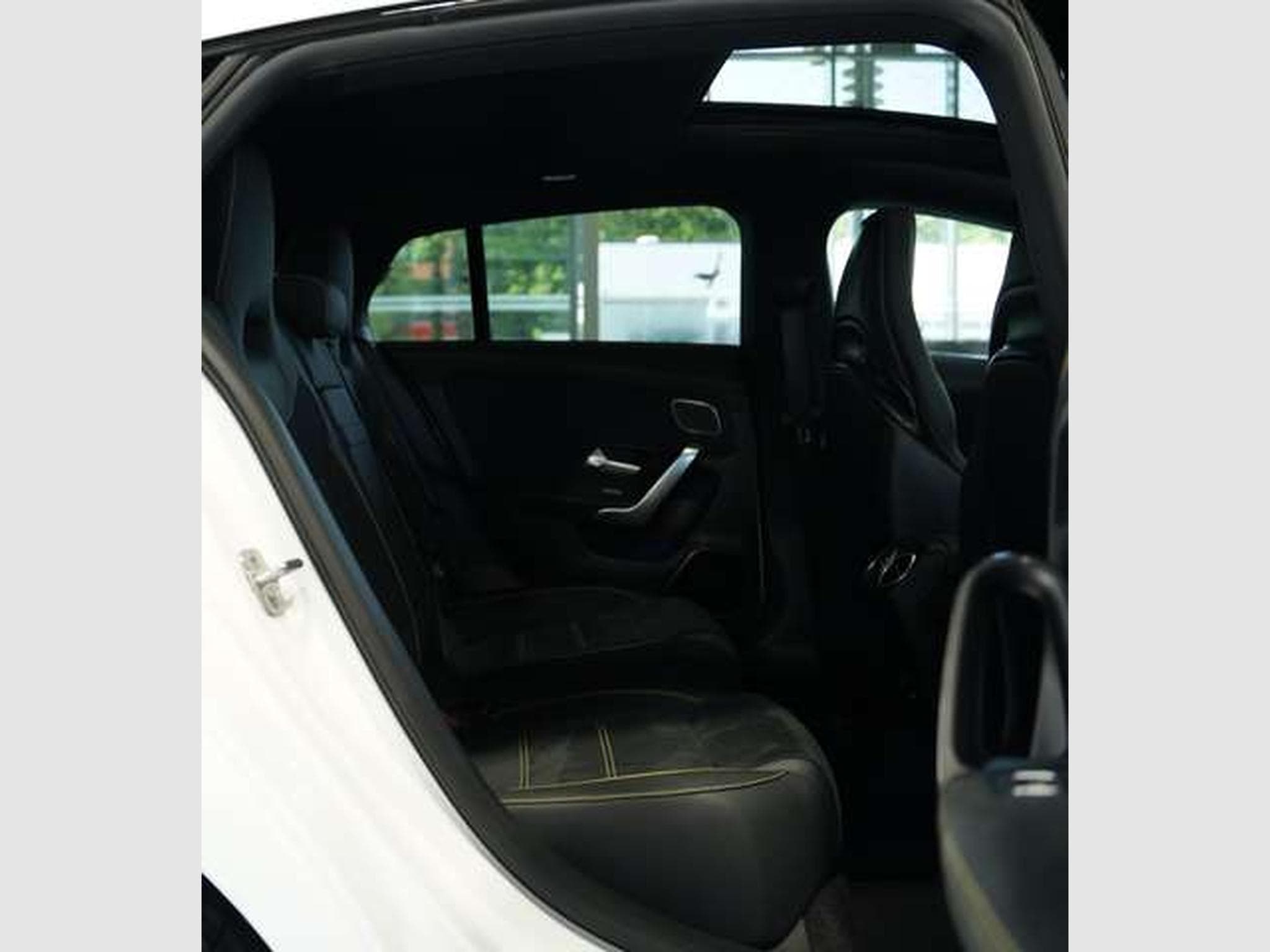 Mercedes CLA 45 AMG S 4M 2.H *19 *Schale (2025) - Photo 26