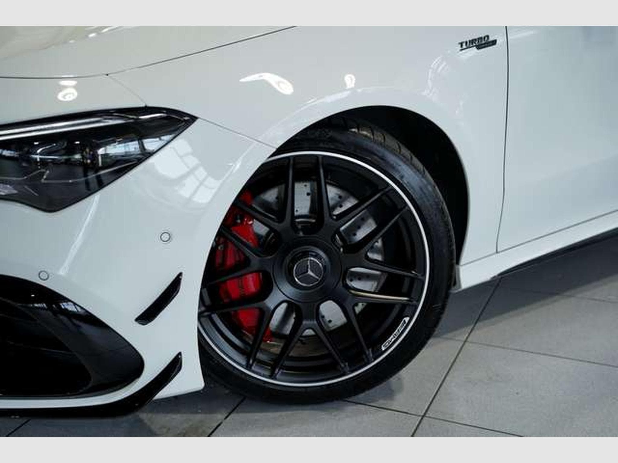 Mercedes CLA 45 AMG S 4M 2.H *19 *Schale (2025) - Photo 3