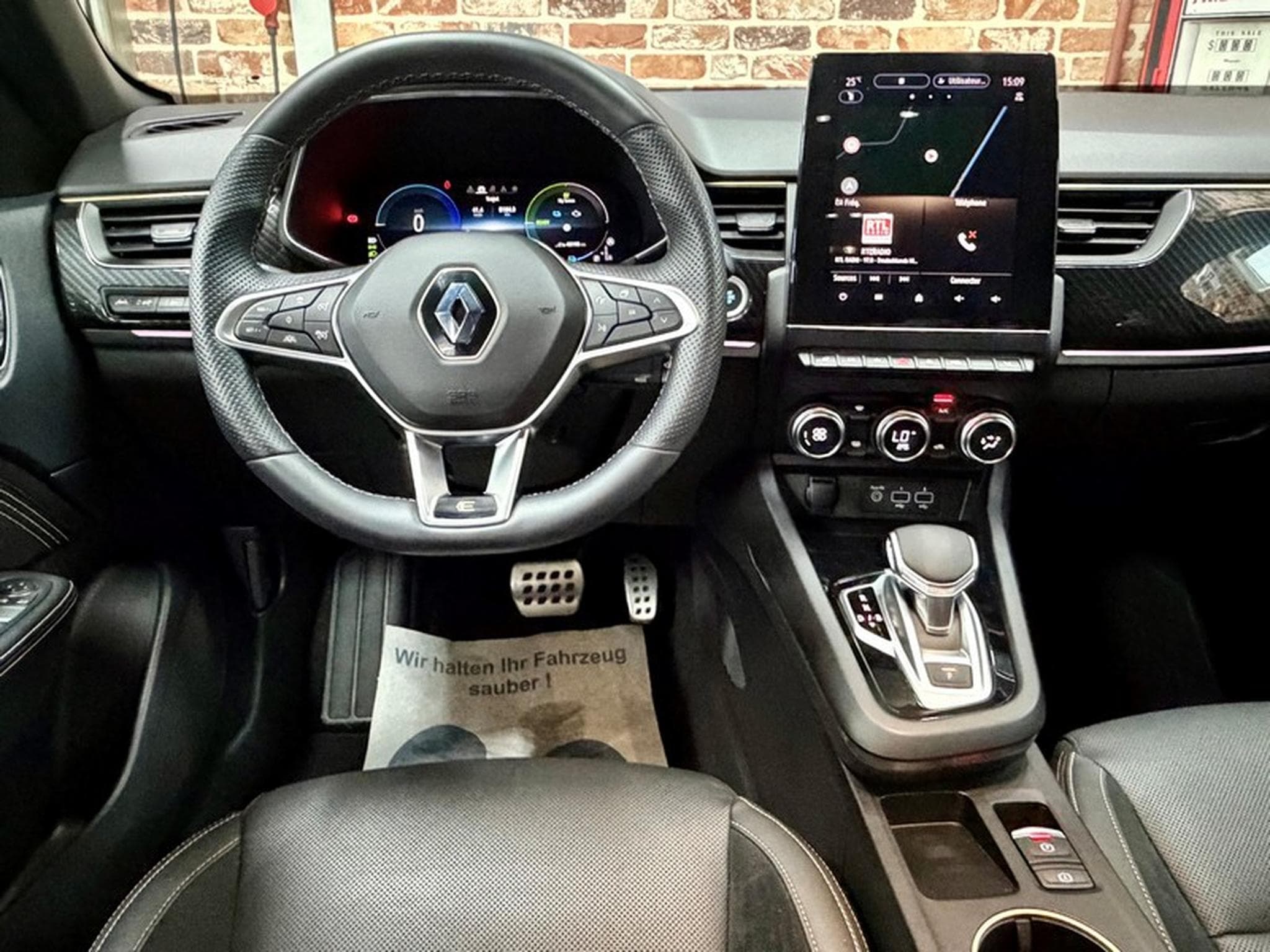 Renault Arkana Arkana E-Tech 1.6 94cv AttRem/Navig/SiègCh/Cam (2023) - Photo 4