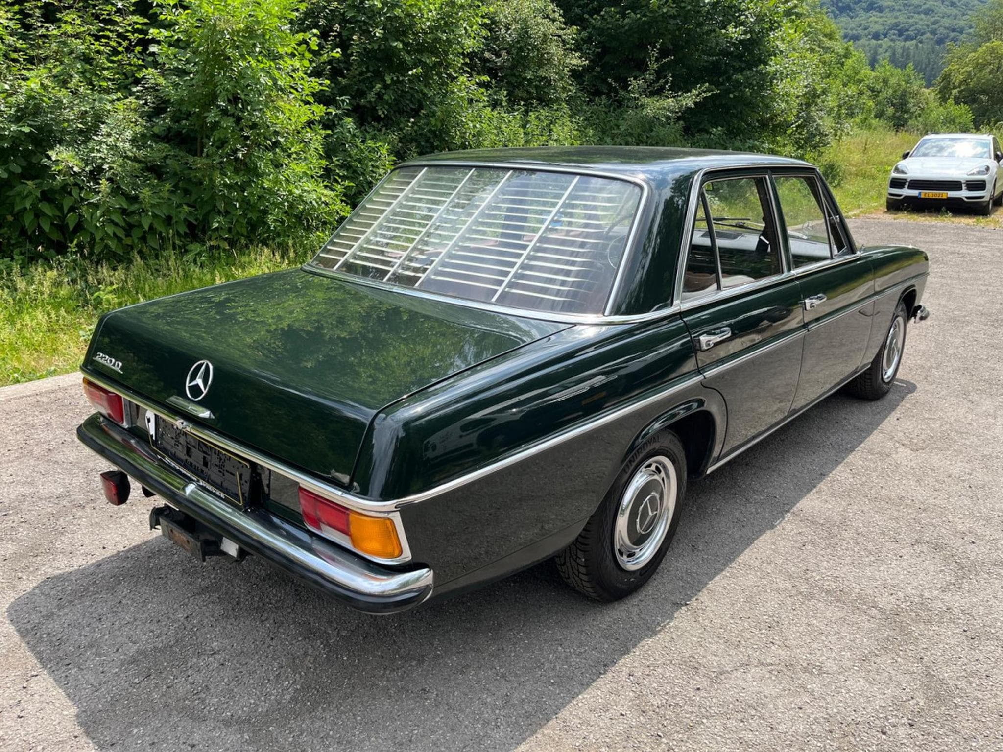 Mercedes 220 /8 (1972) - Photo 4