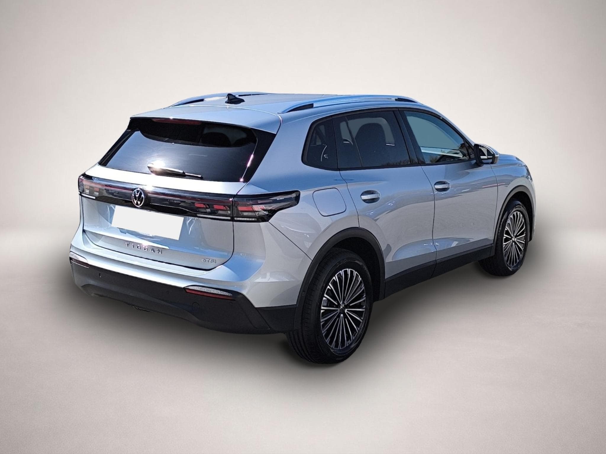 VW Tiguan (2025) - Photo 7