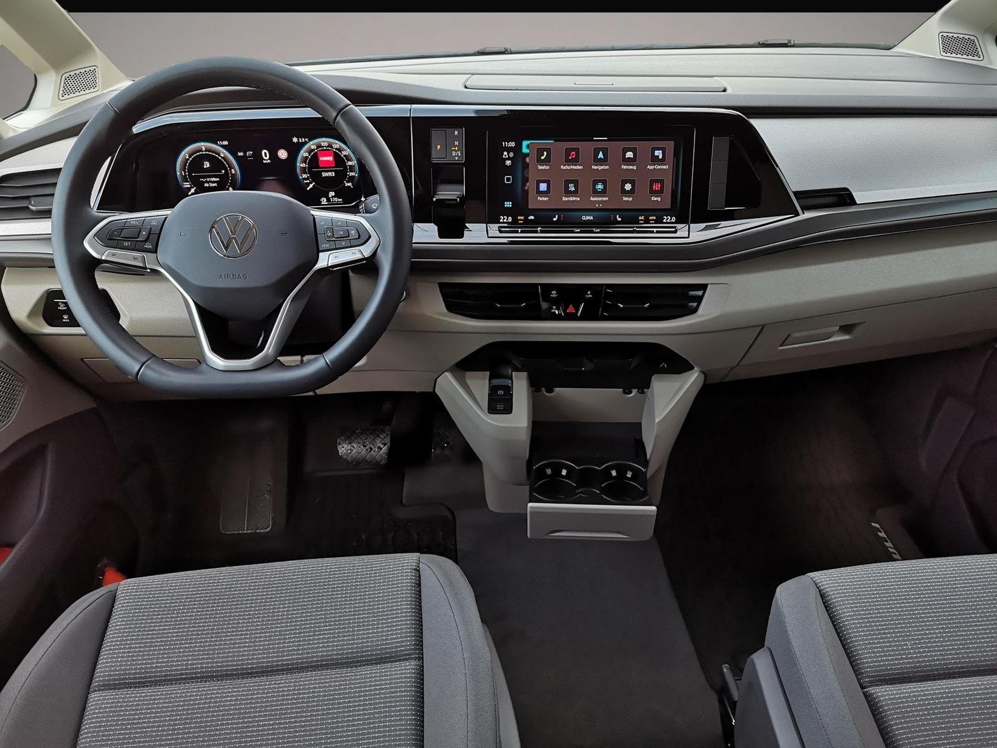 VW Multivan (2025) - Photo 6