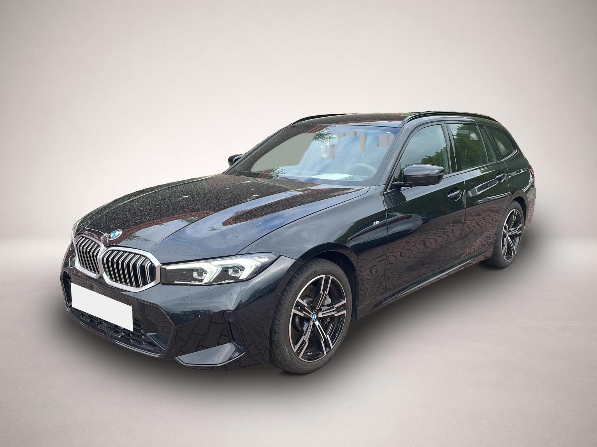 BMW 330 (2025) - Photo 1
