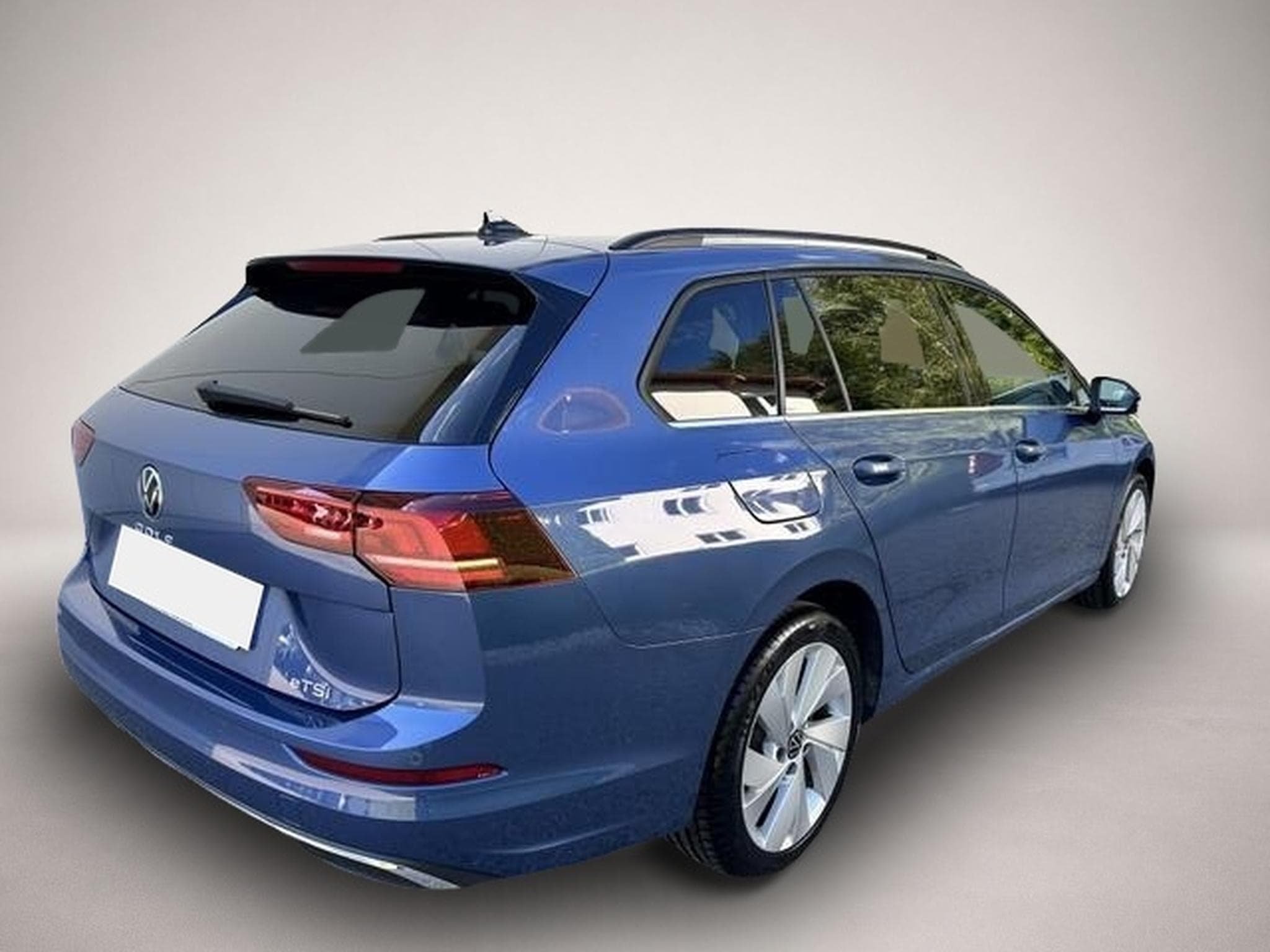 VW Golf (2024) - Photo 3