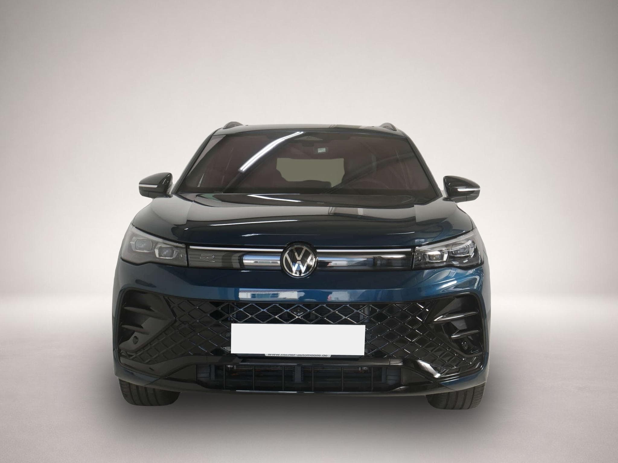 VW Tiguan (2025) - Photo 2