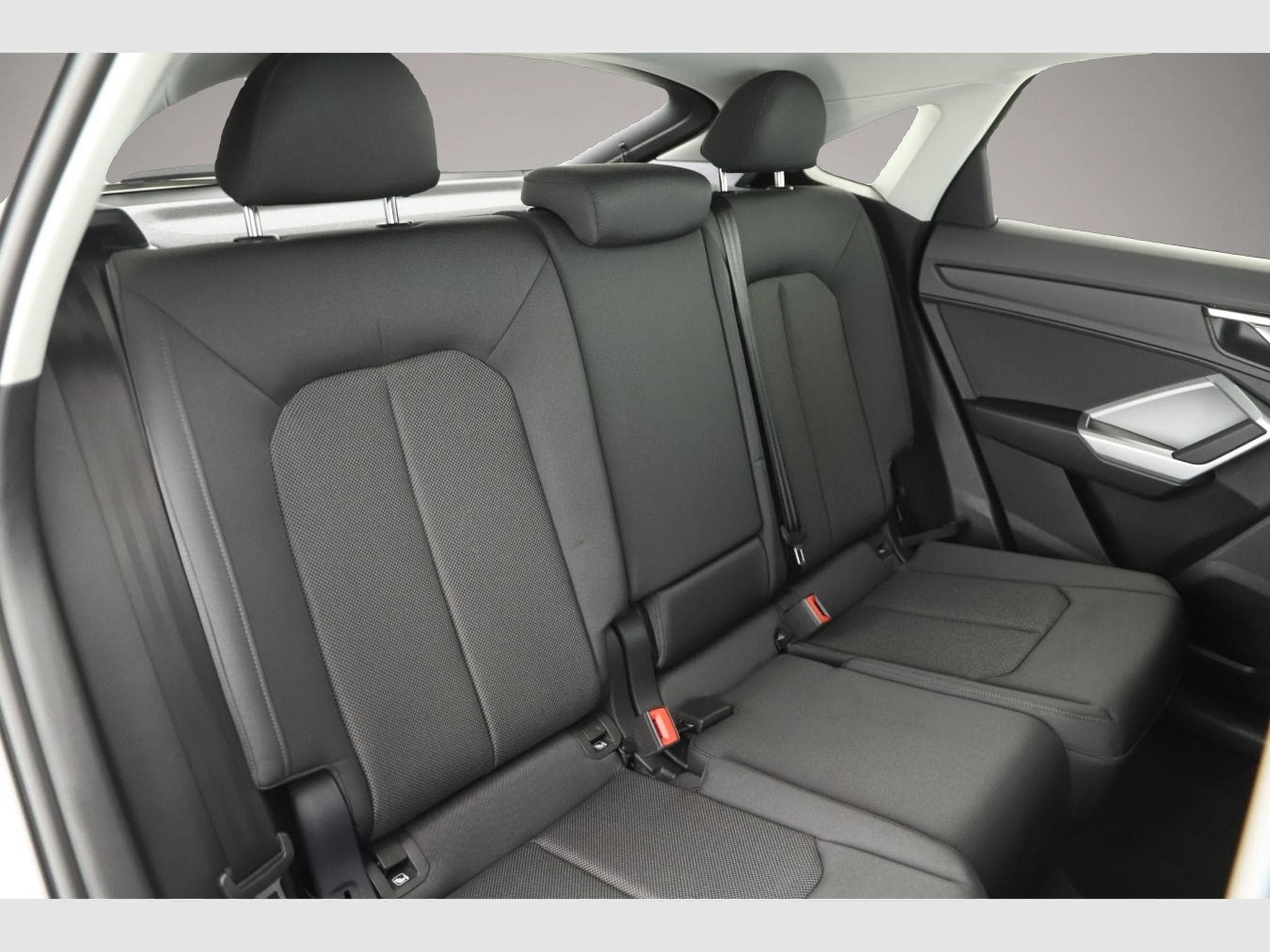 Audi Q3 (2025) - Photo 5