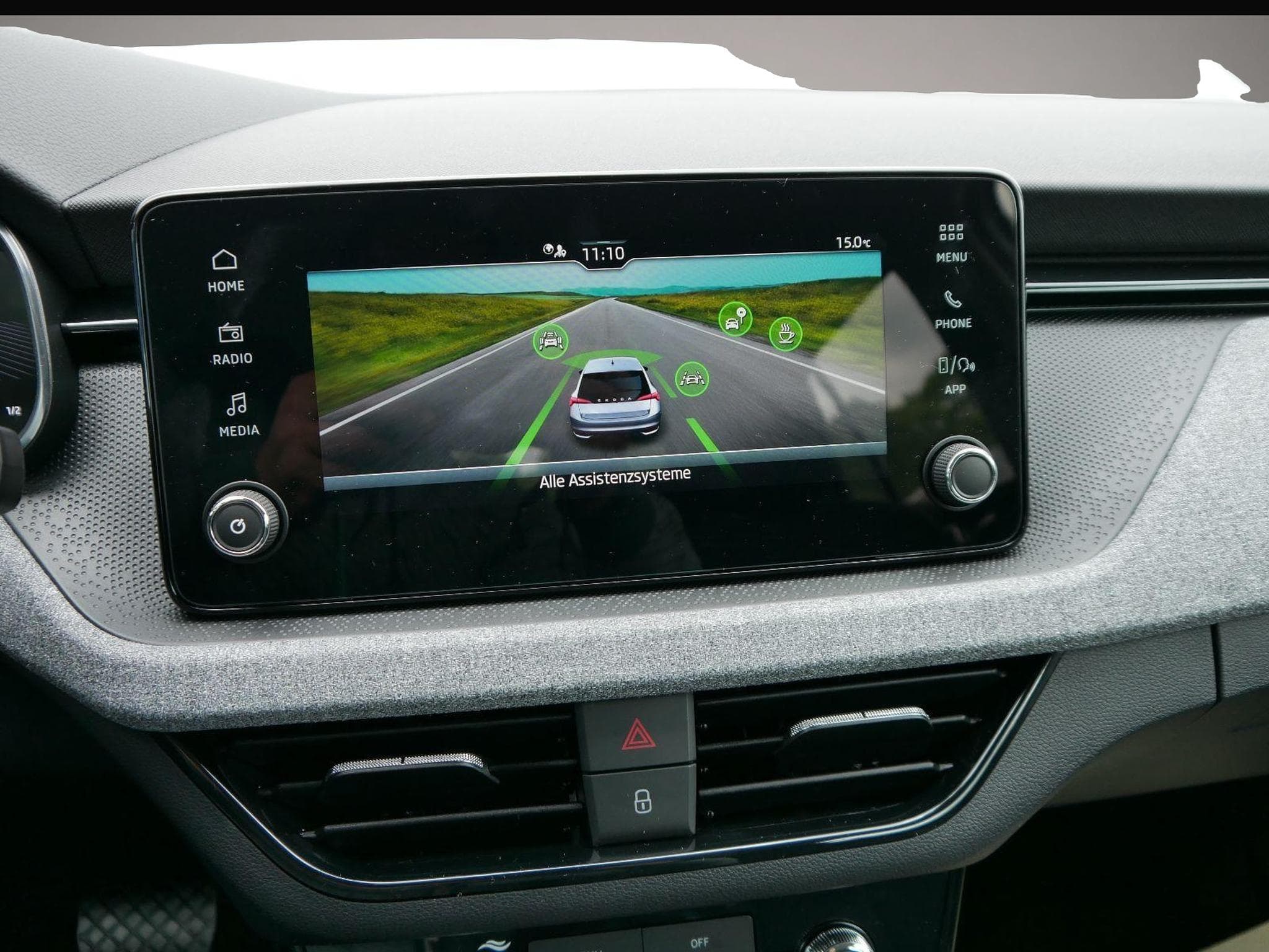 Skoda Scala (2025) - Photo 3
