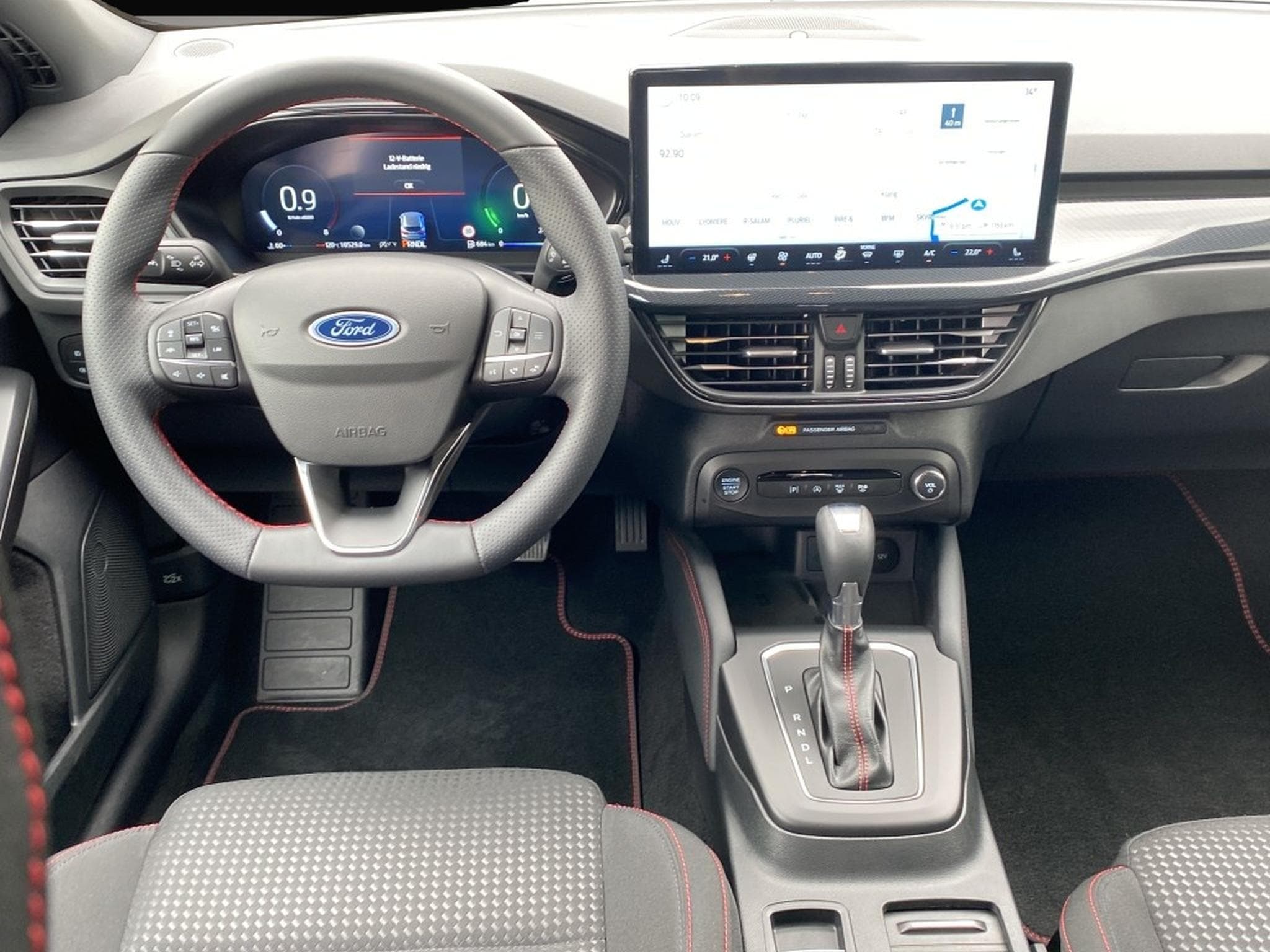 Ford Focus (2024) - Photo 3
