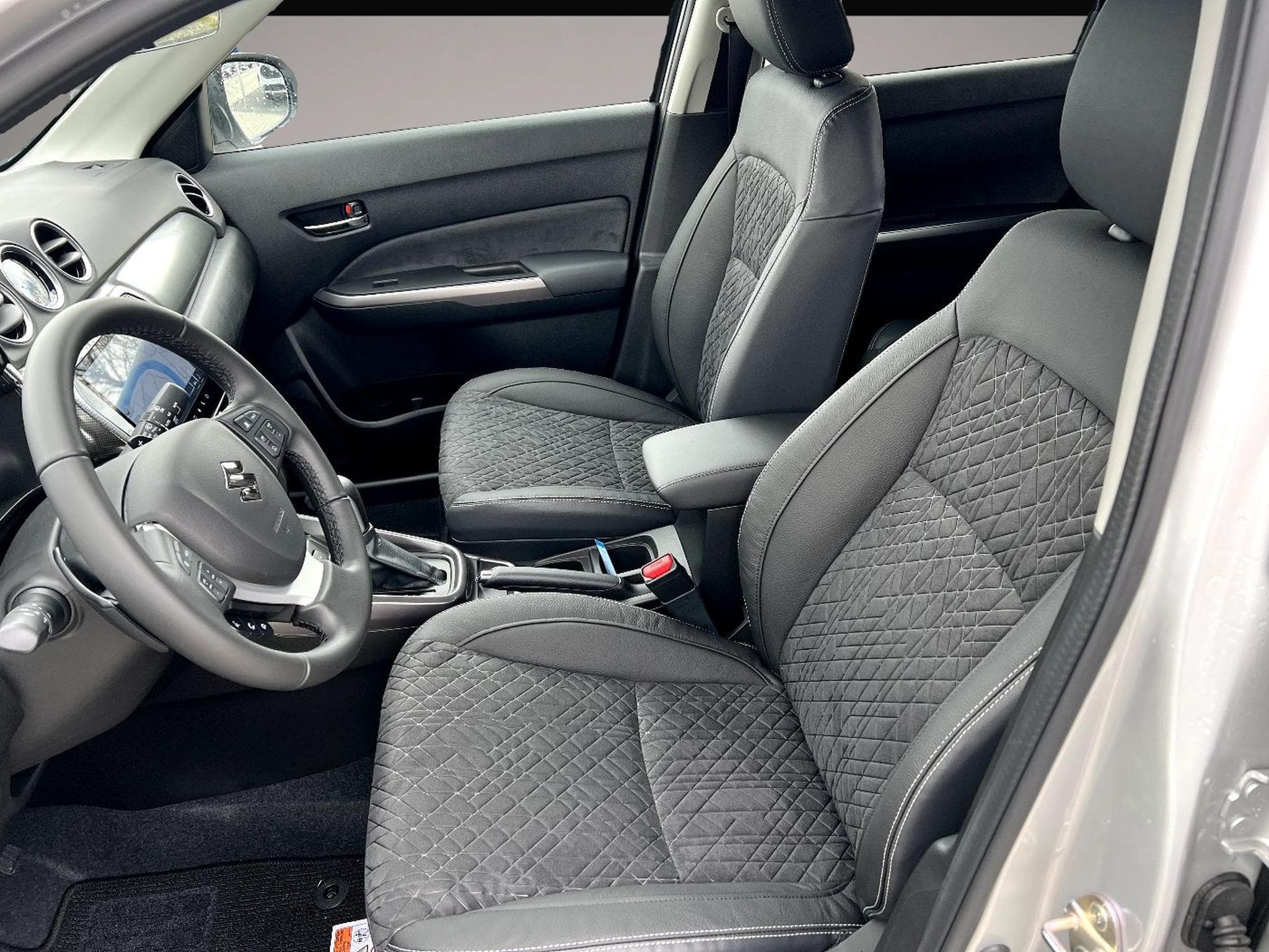 Suzuki Vitara (2025) - Photo 7