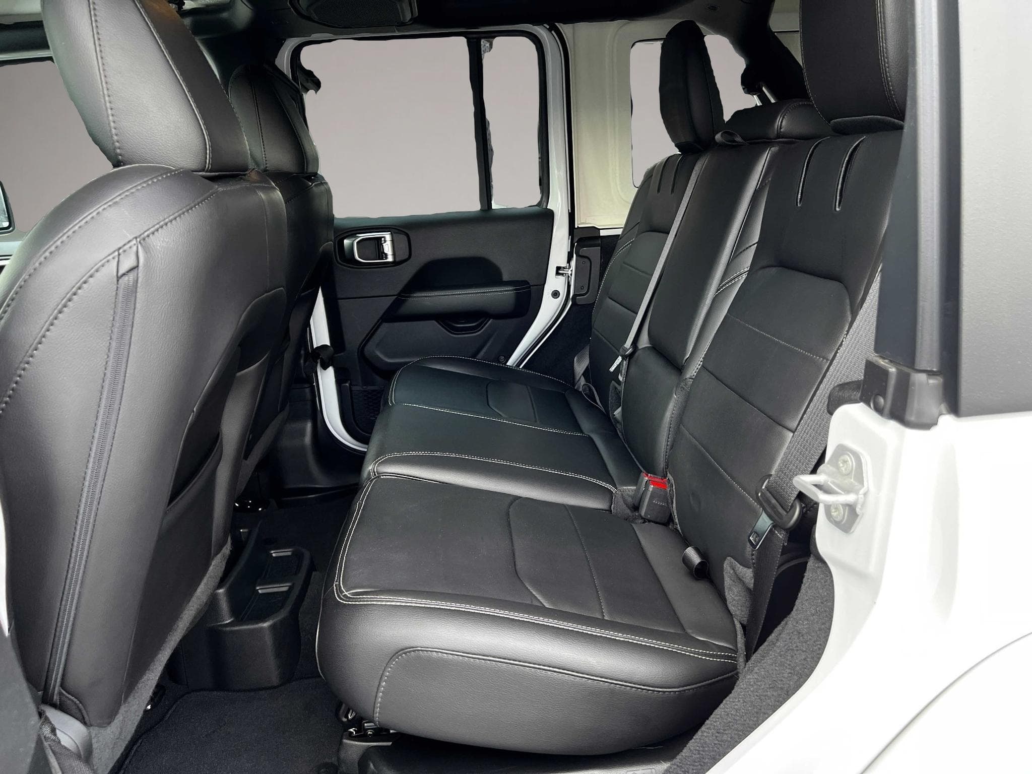 Jeep Wrangler (2024) - Photo 6