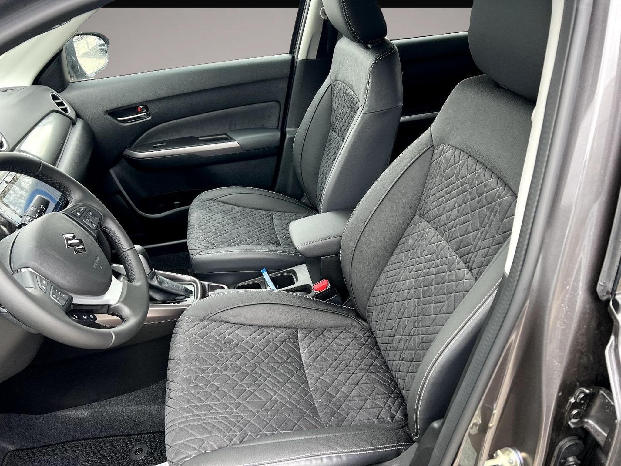 Suzuki Vitara (2025) - Photo 7