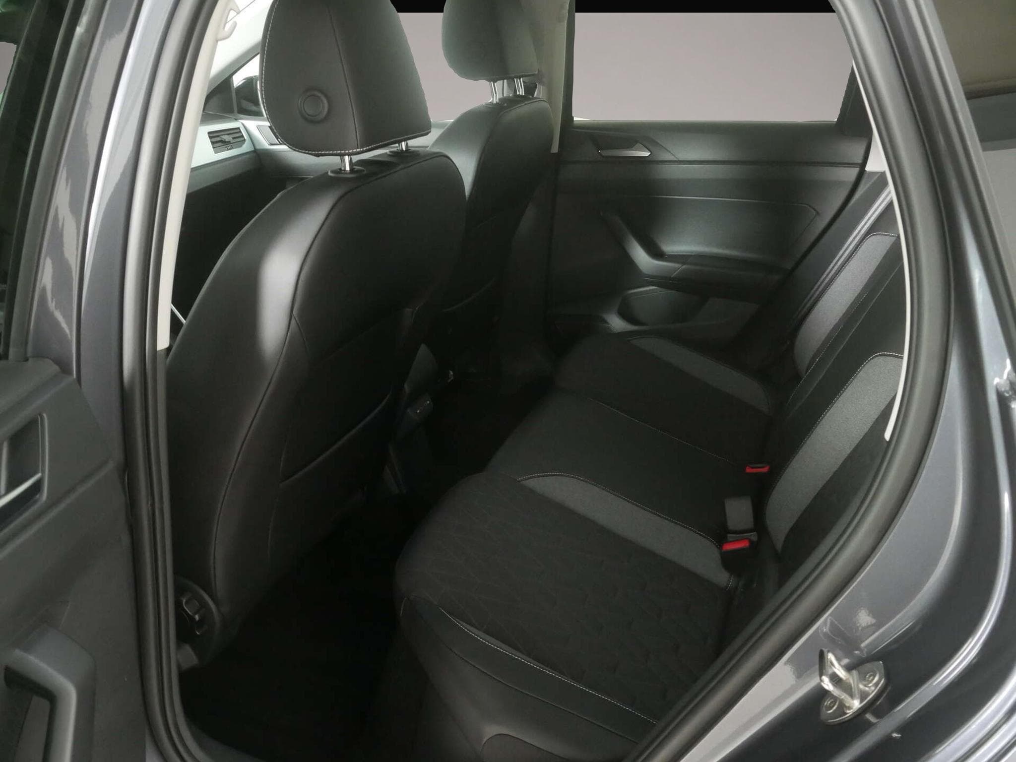 VW Polo (2025) - Photo 4