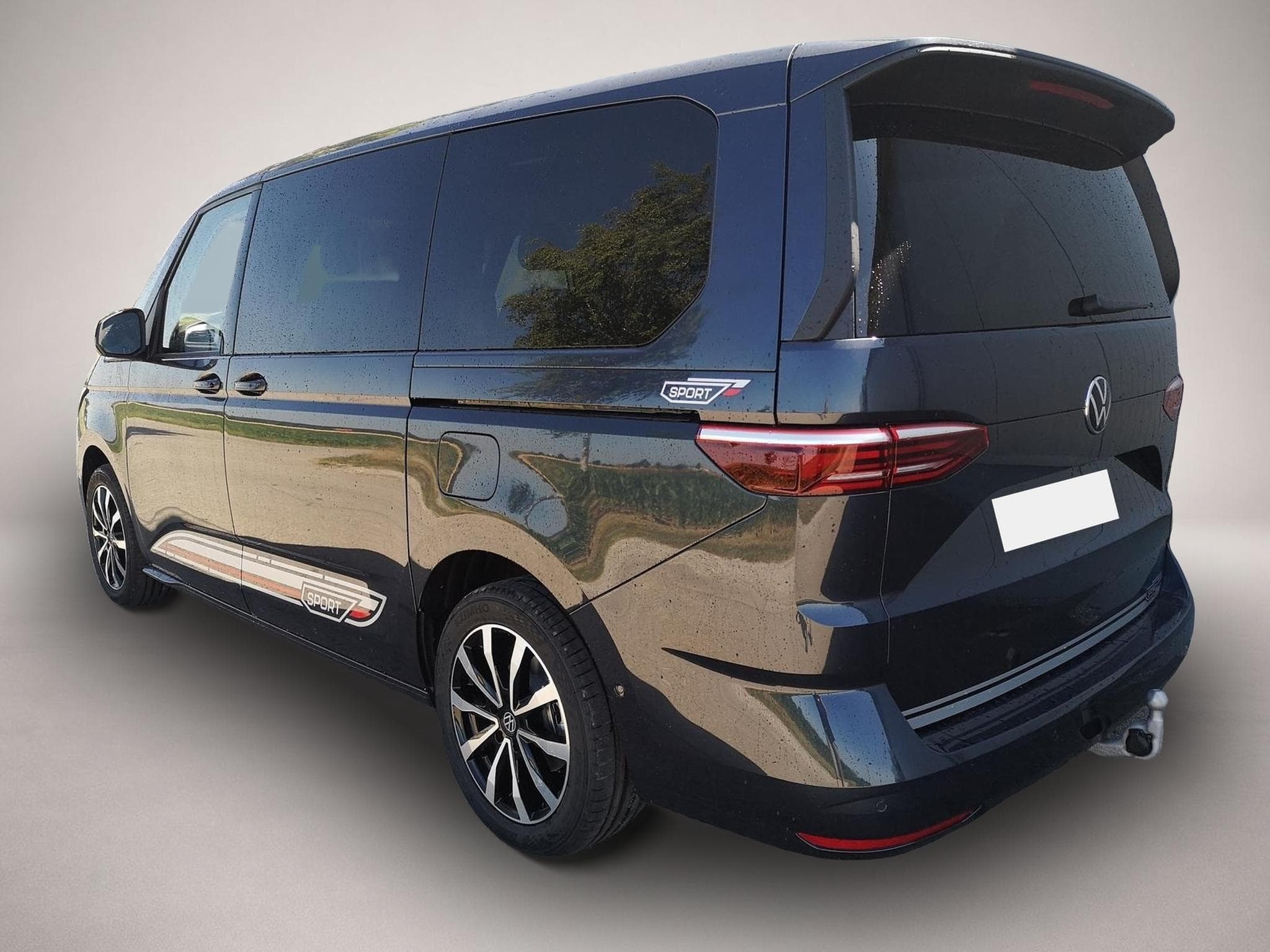 VW Multivan (2025) - Photo 3
