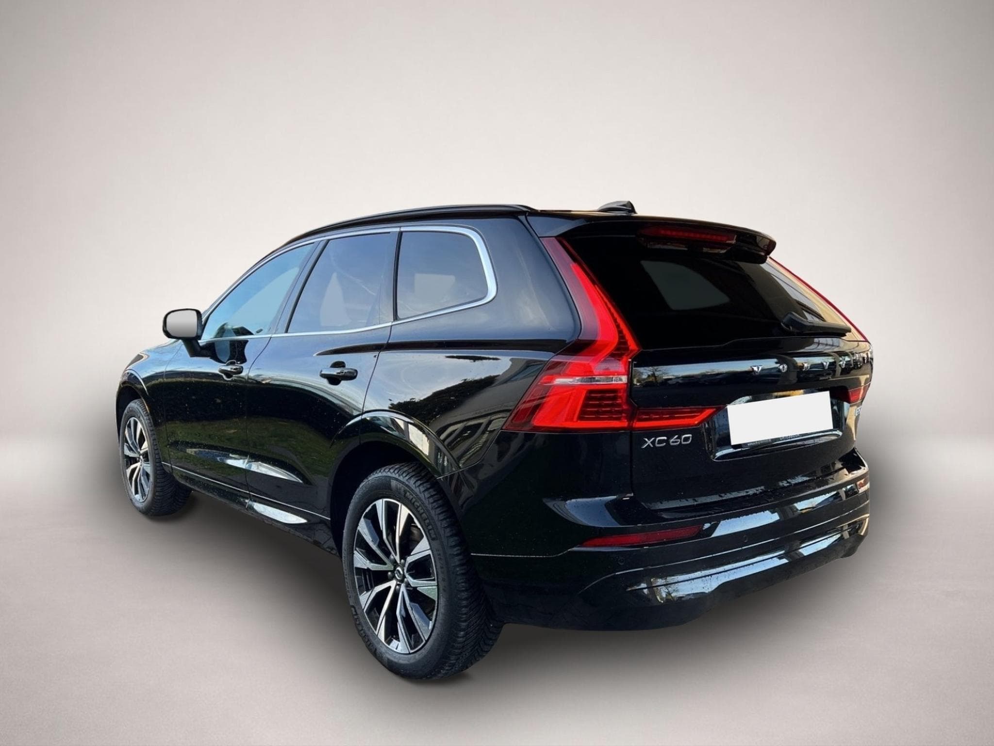 Volvo XC60 (2024) - Photo 3