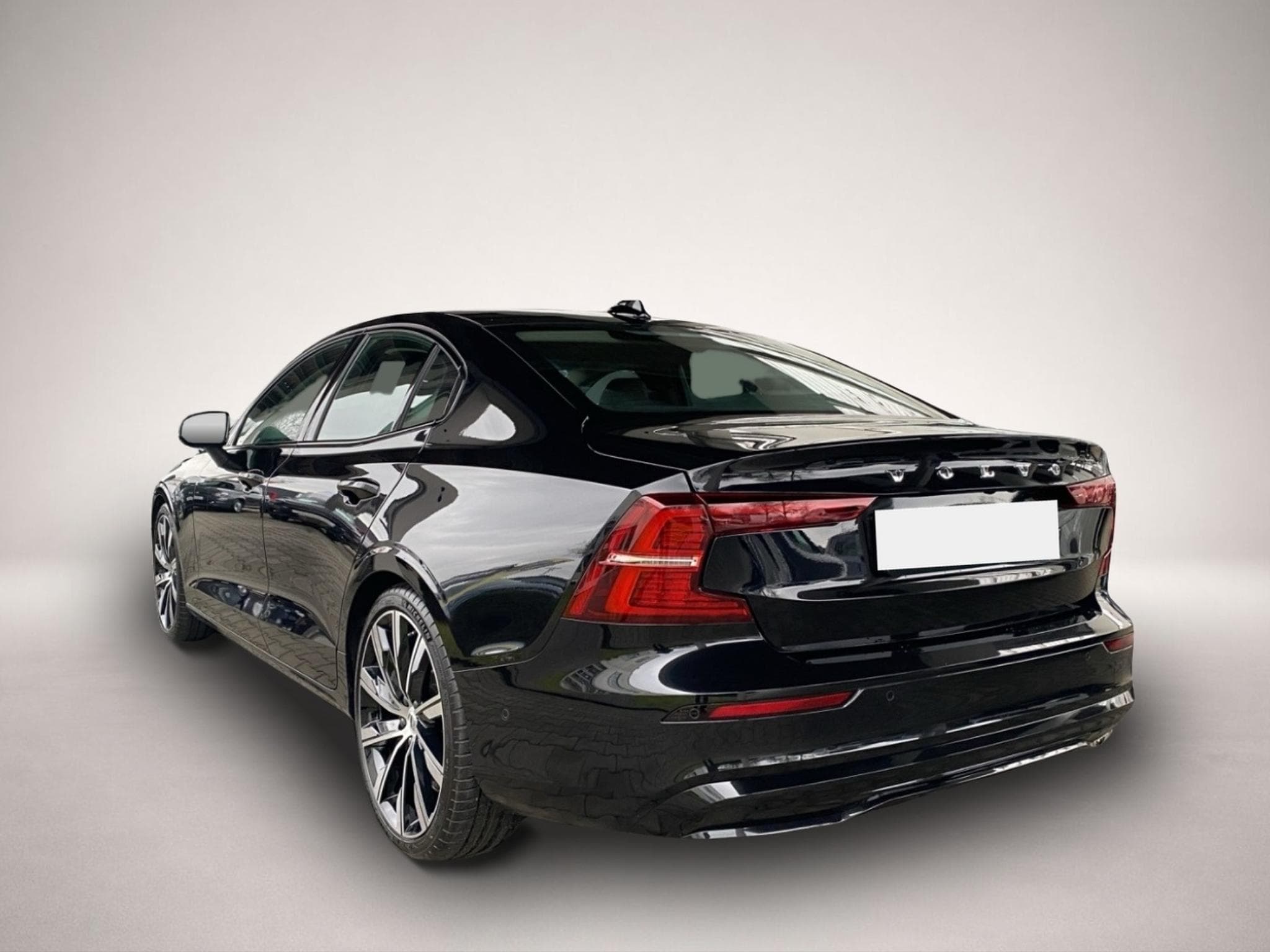 Volvo S60 (2023) - Photo 3