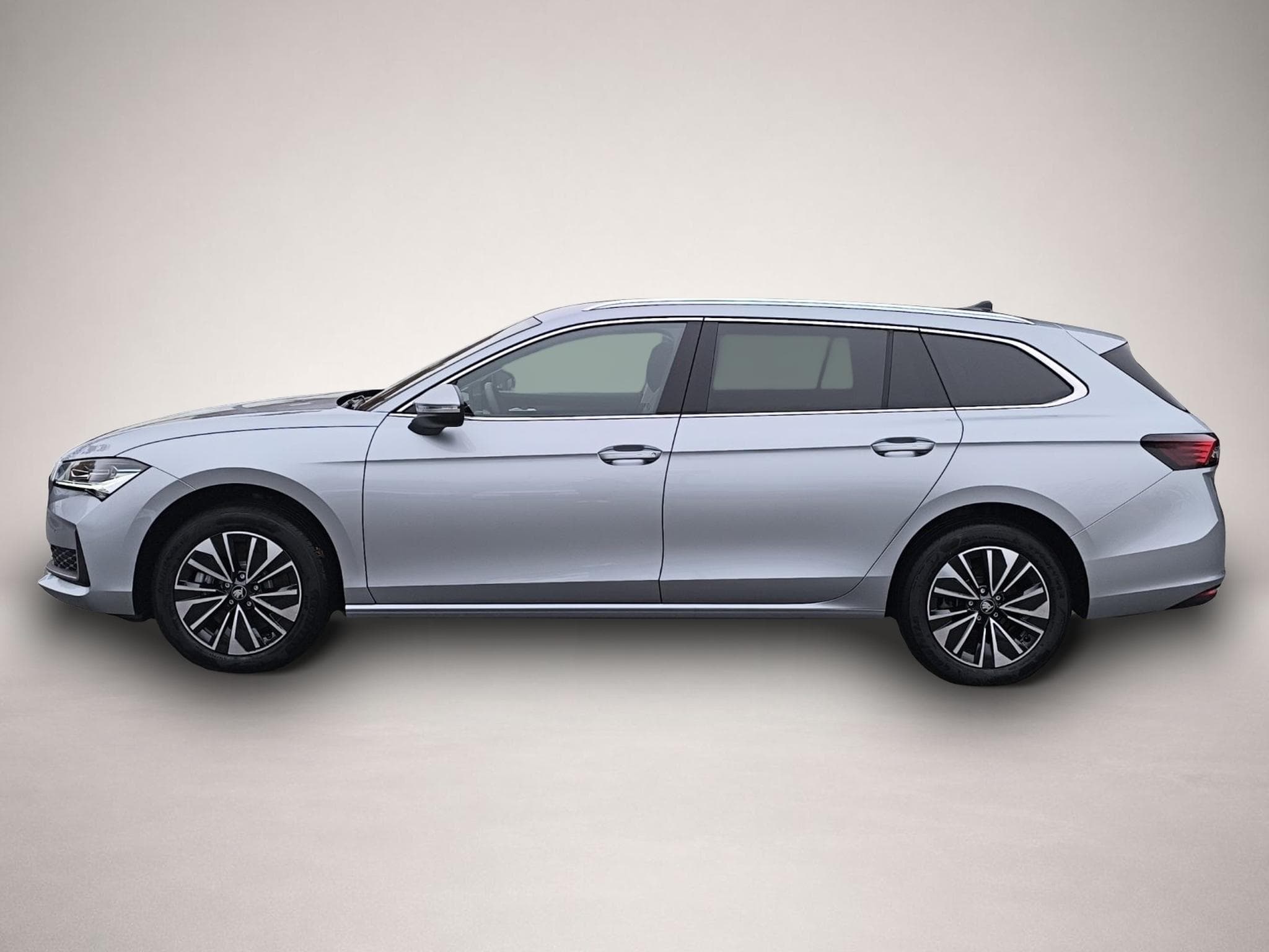 Skoda Superb (2024) - Photo 4