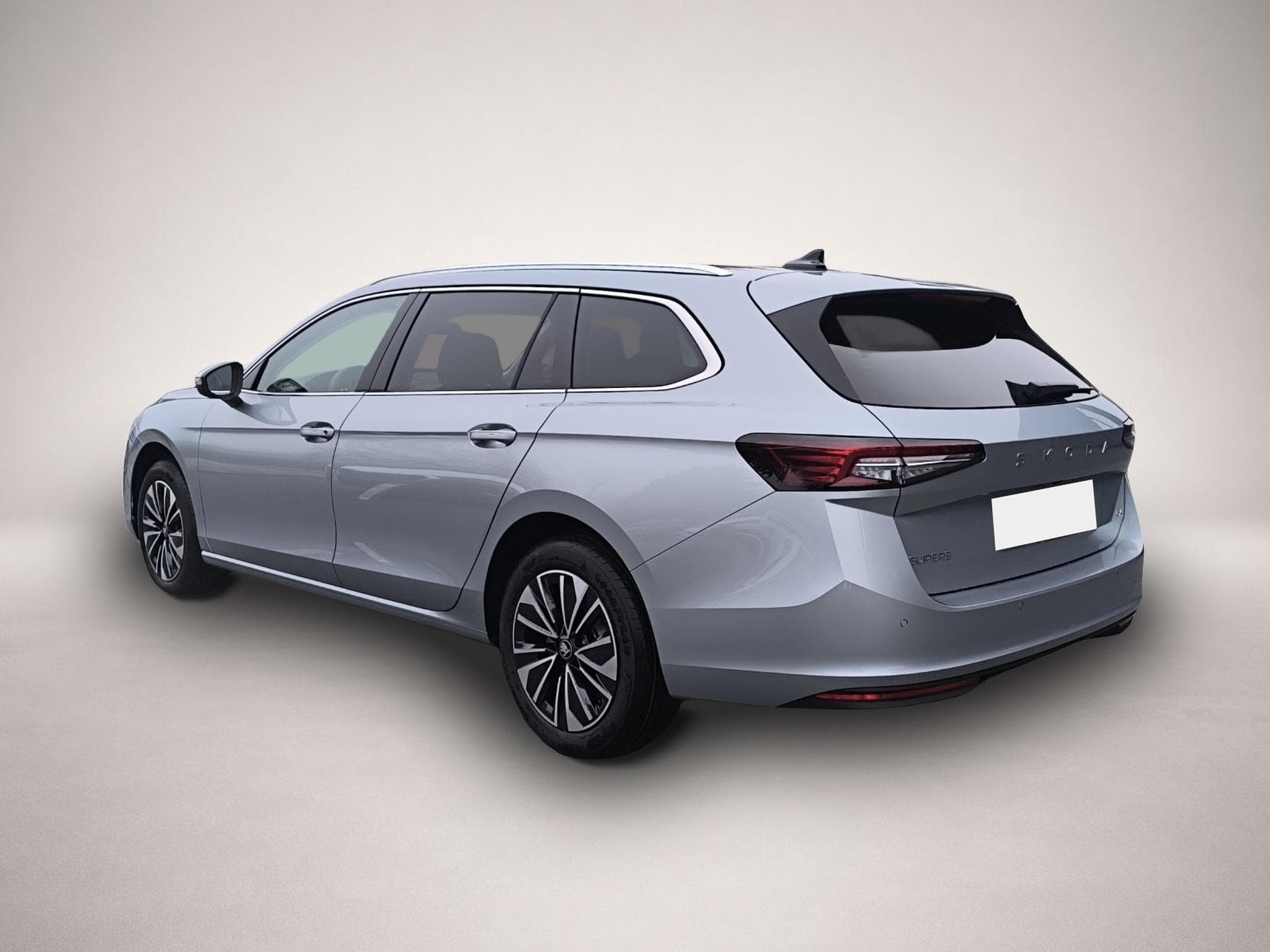 Skoda Superb (2024) - Photo 5
