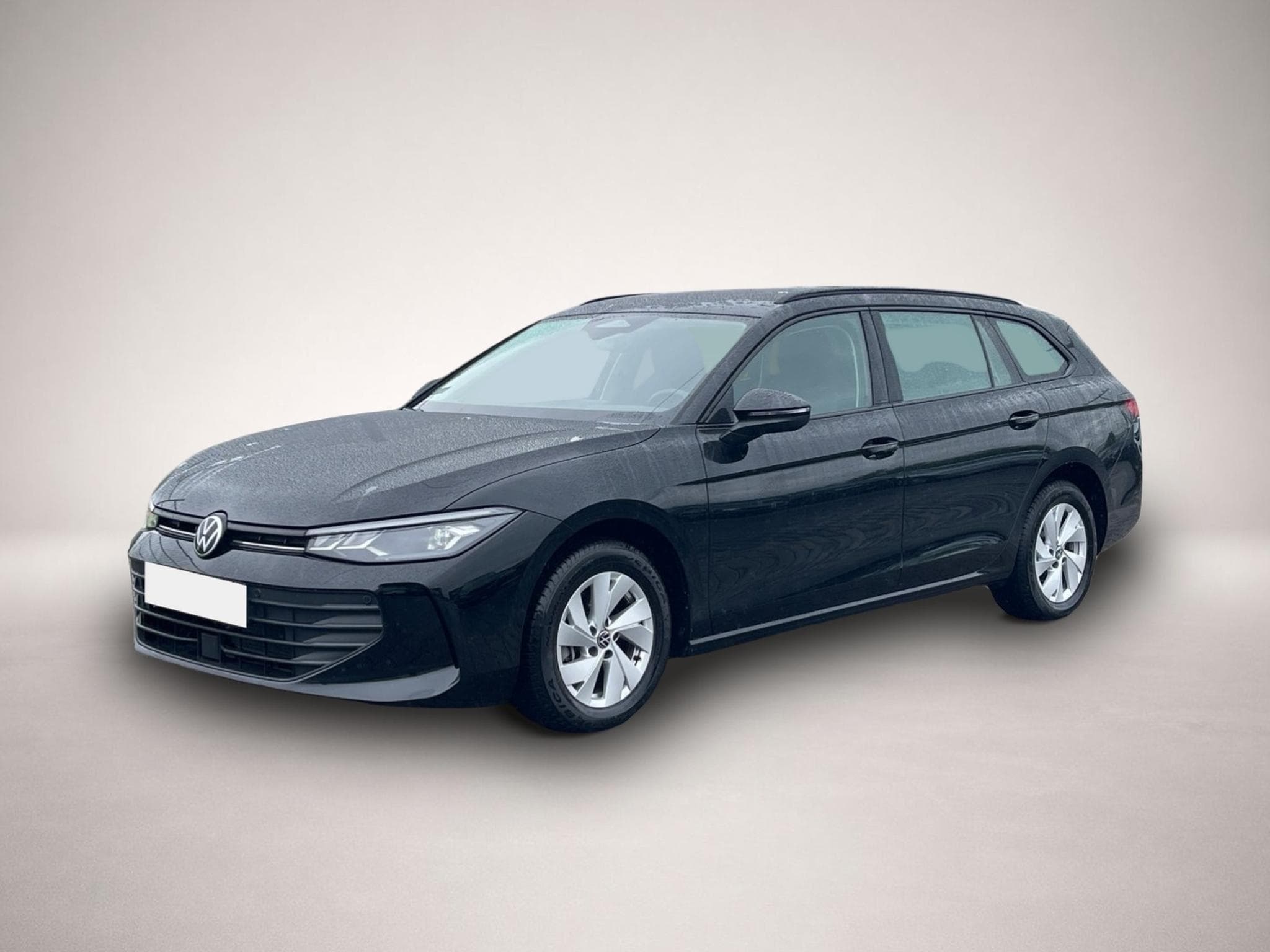 VW Passat (2024) - Photo 1