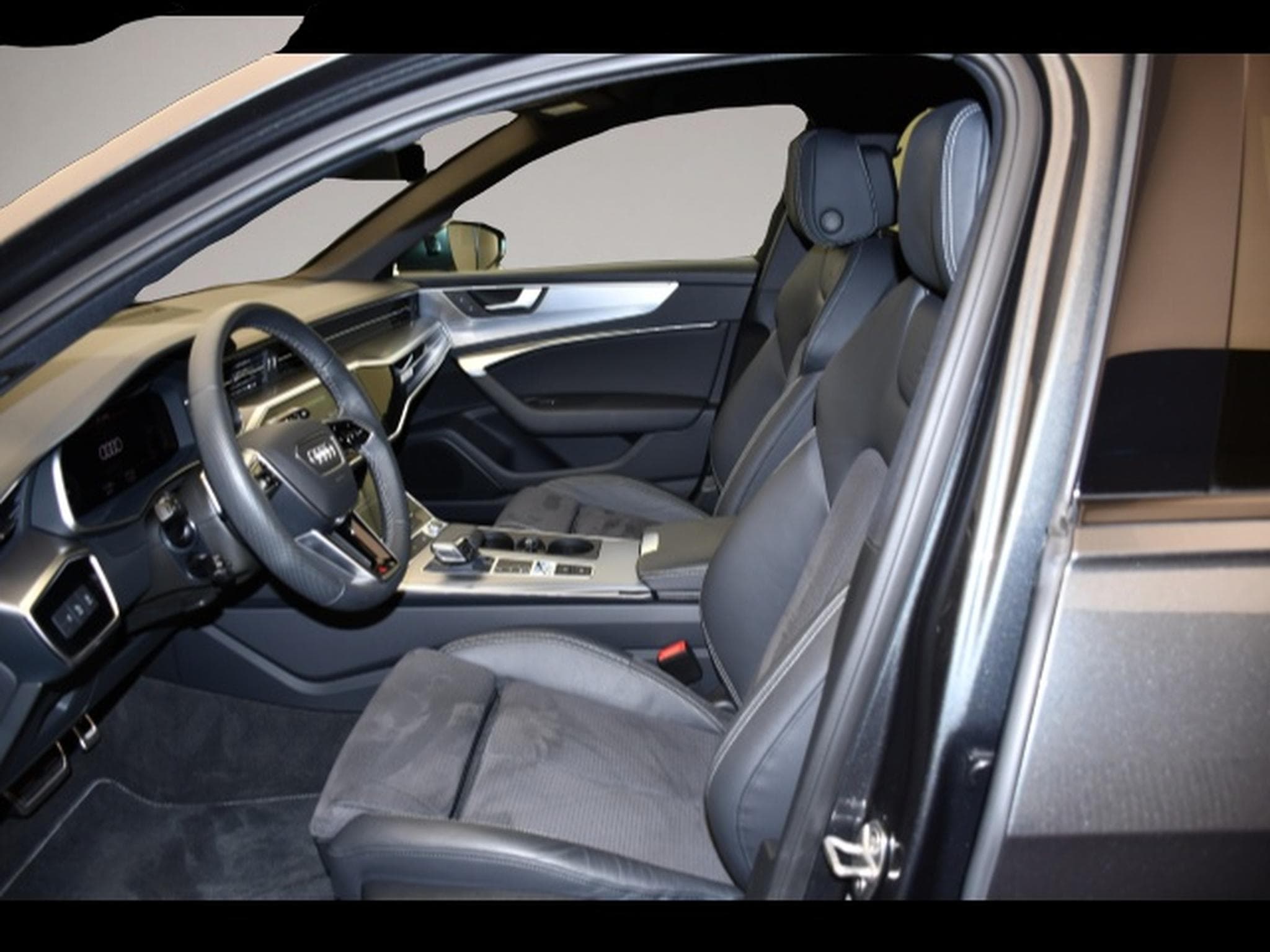 Audi Quattro (2023) - Photo 3