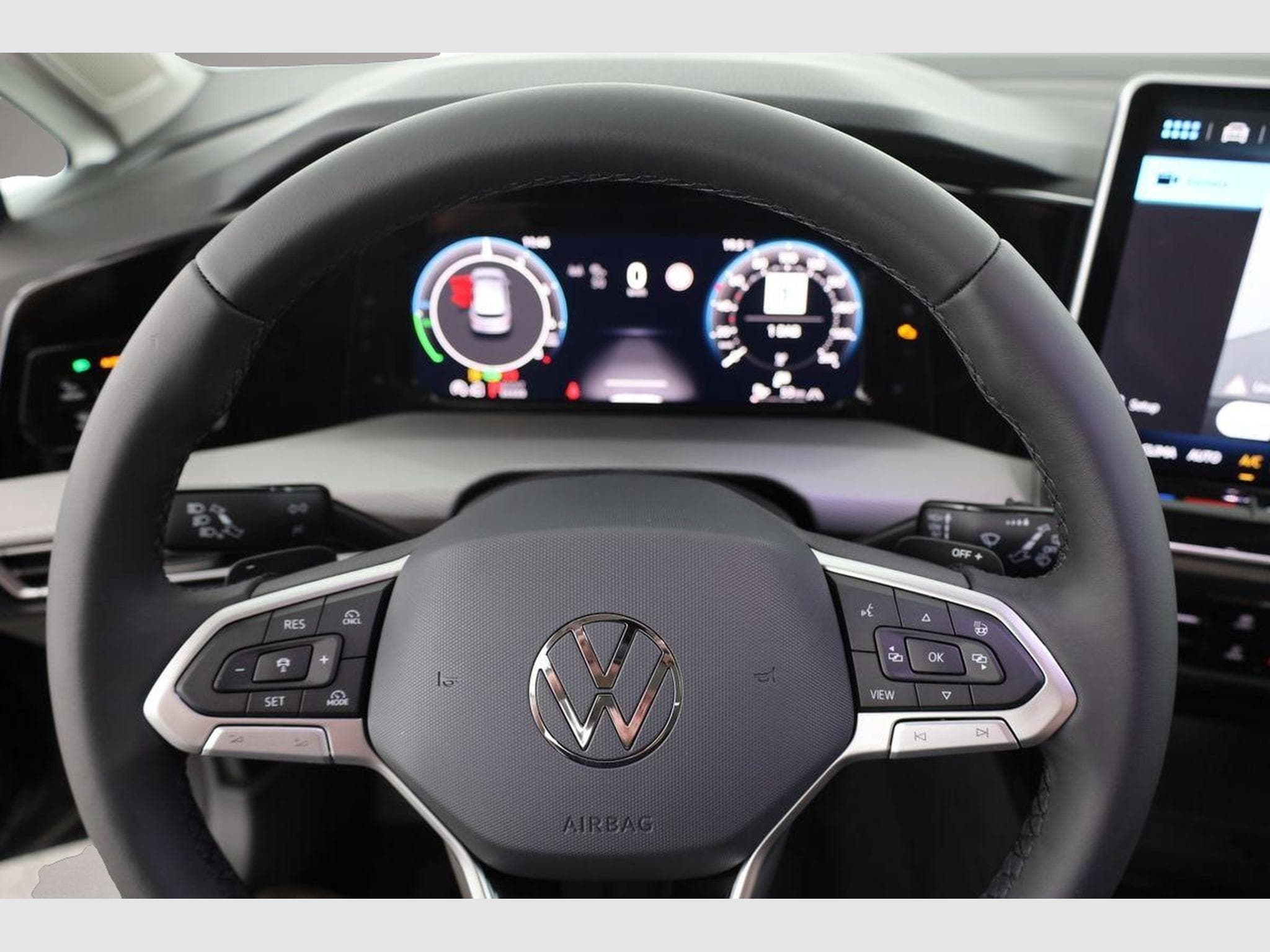VW Golf (2025) - Photo 7