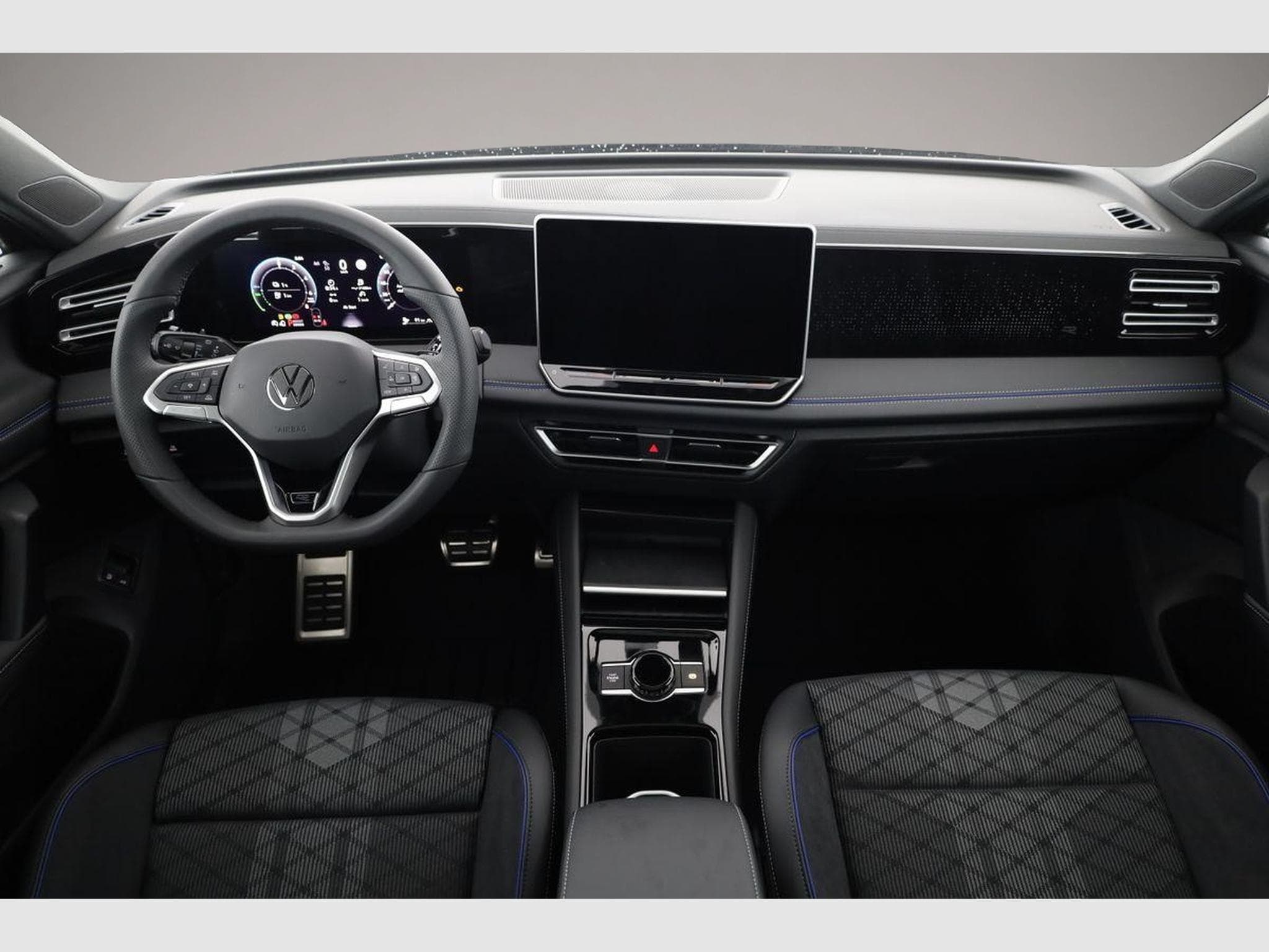 VW Tiguan (2025) - Photo 5