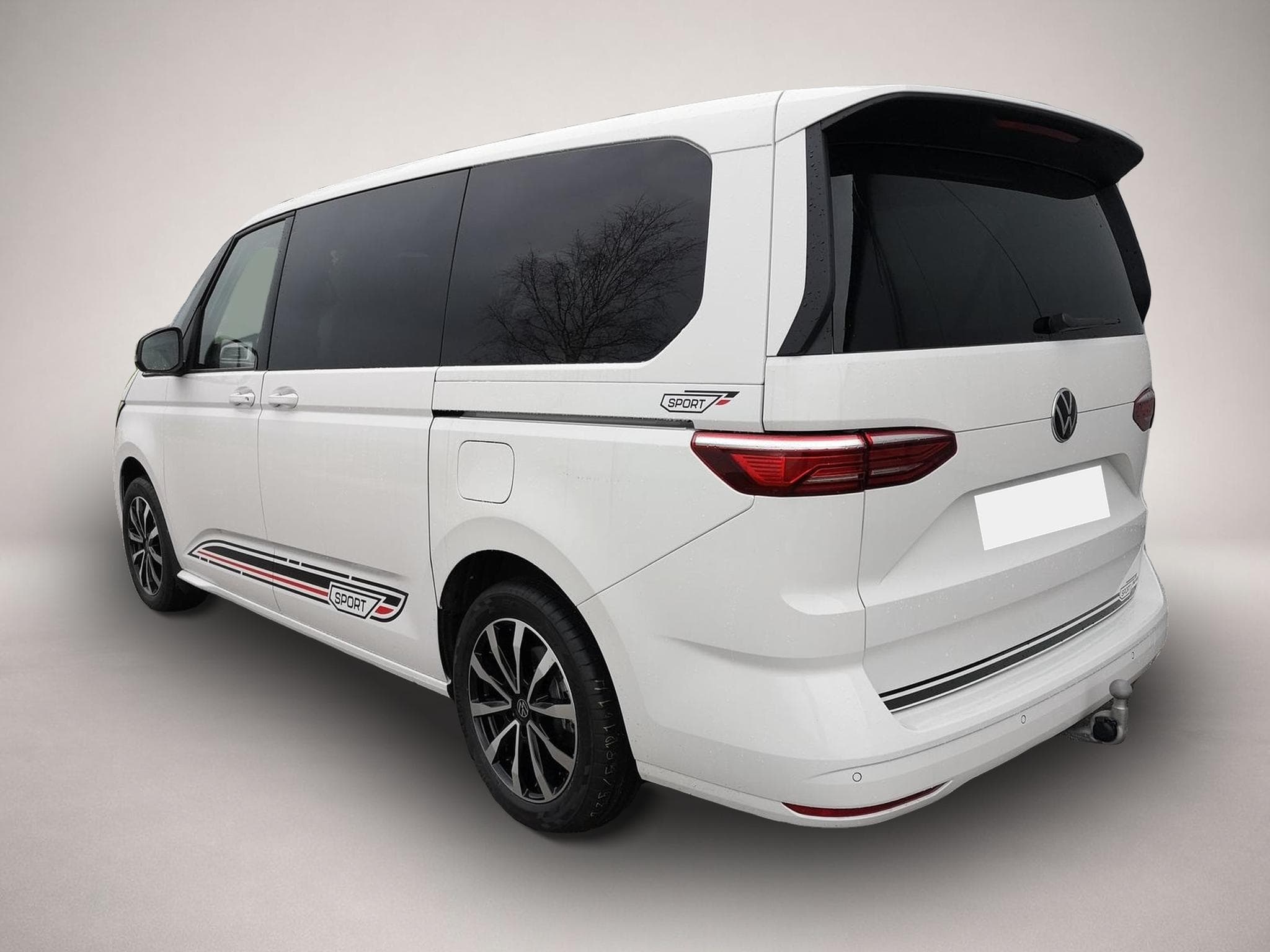 VW Multivan (2025) - Photo 3