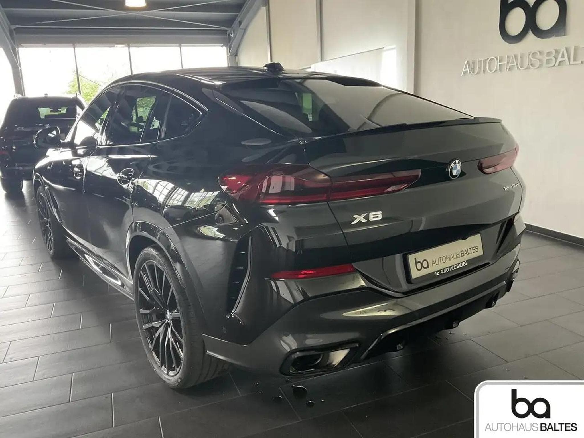BMW X6 (2025) - Photo 4