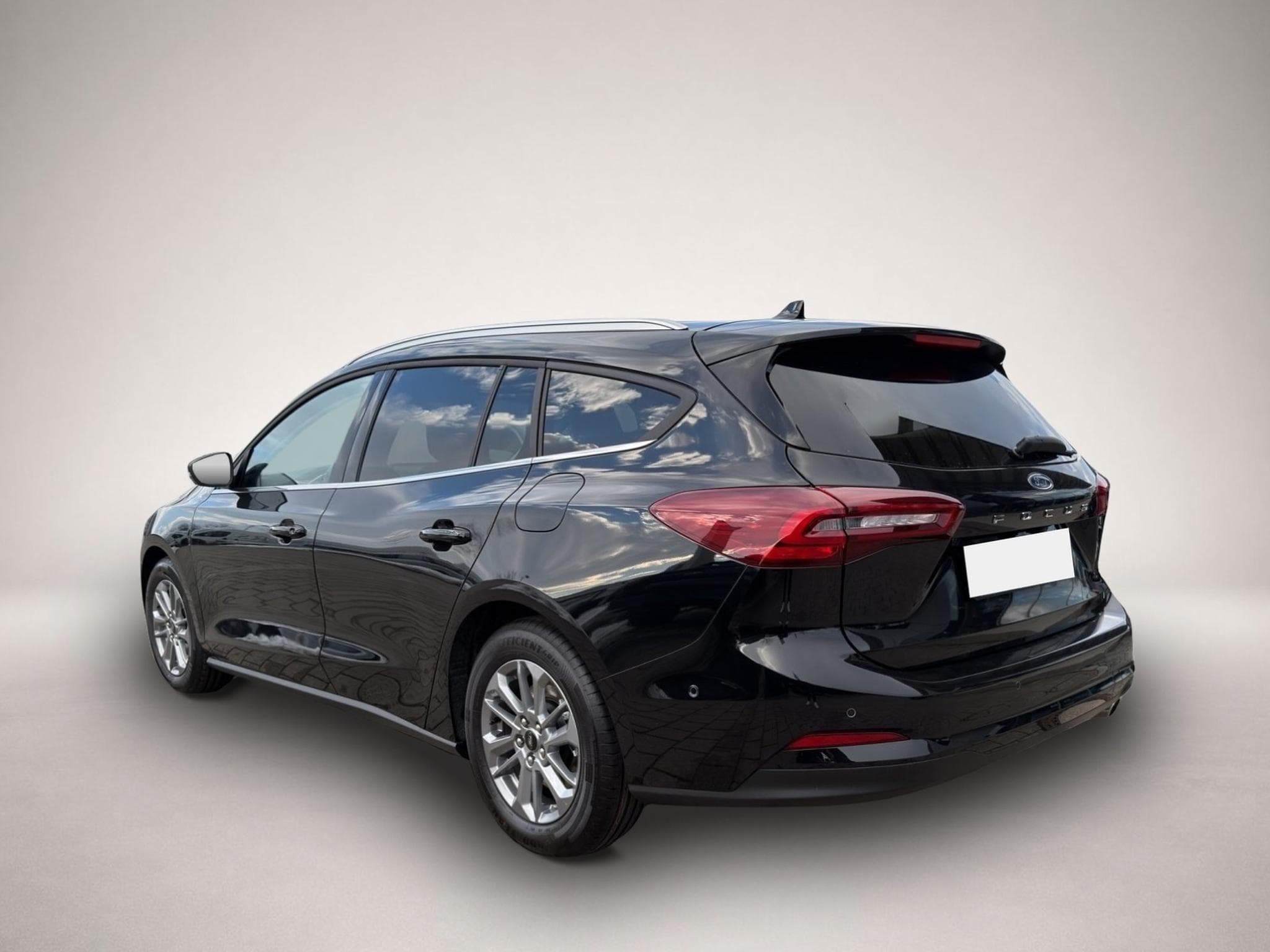 Ford Focus (2025) - Photo 3