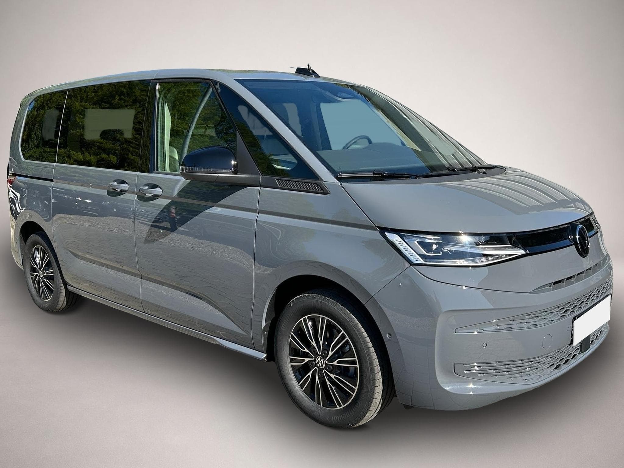 VW Multivan (2026) - Photo 1