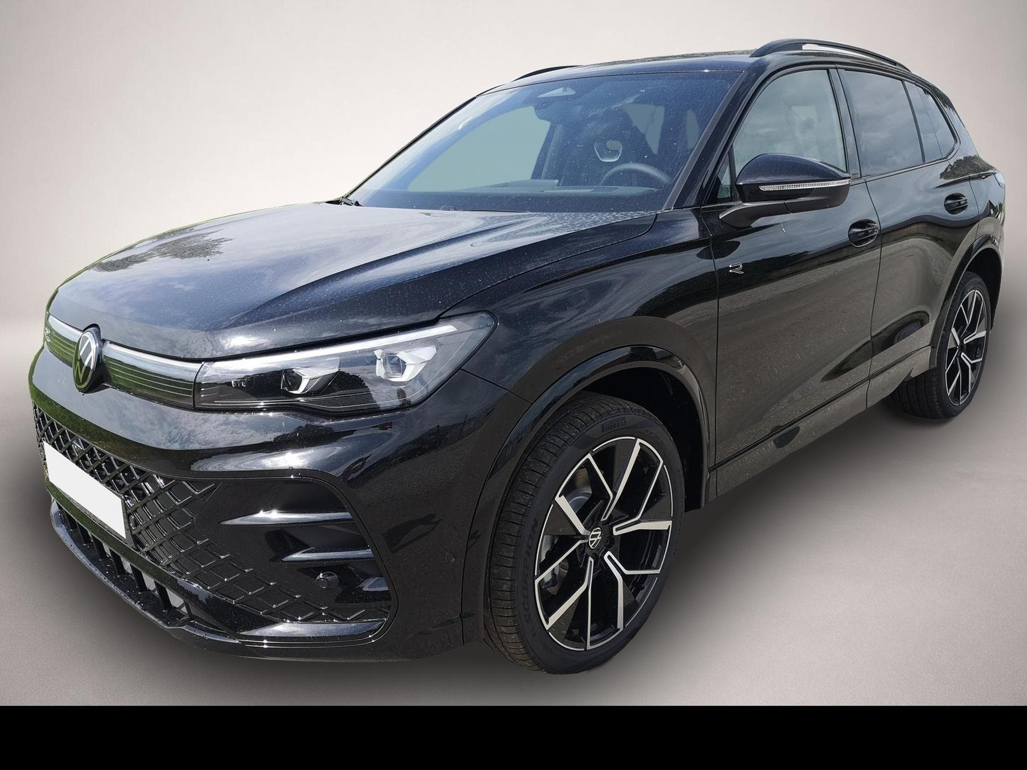 VW Tiguan (2025) - Photo 1