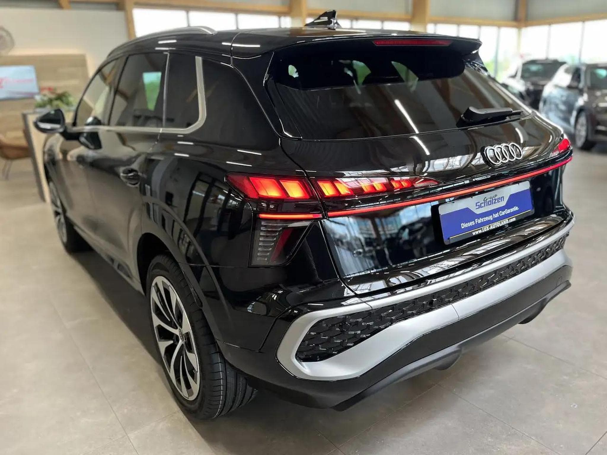 Audi Q3 (2025) - Photo 24
