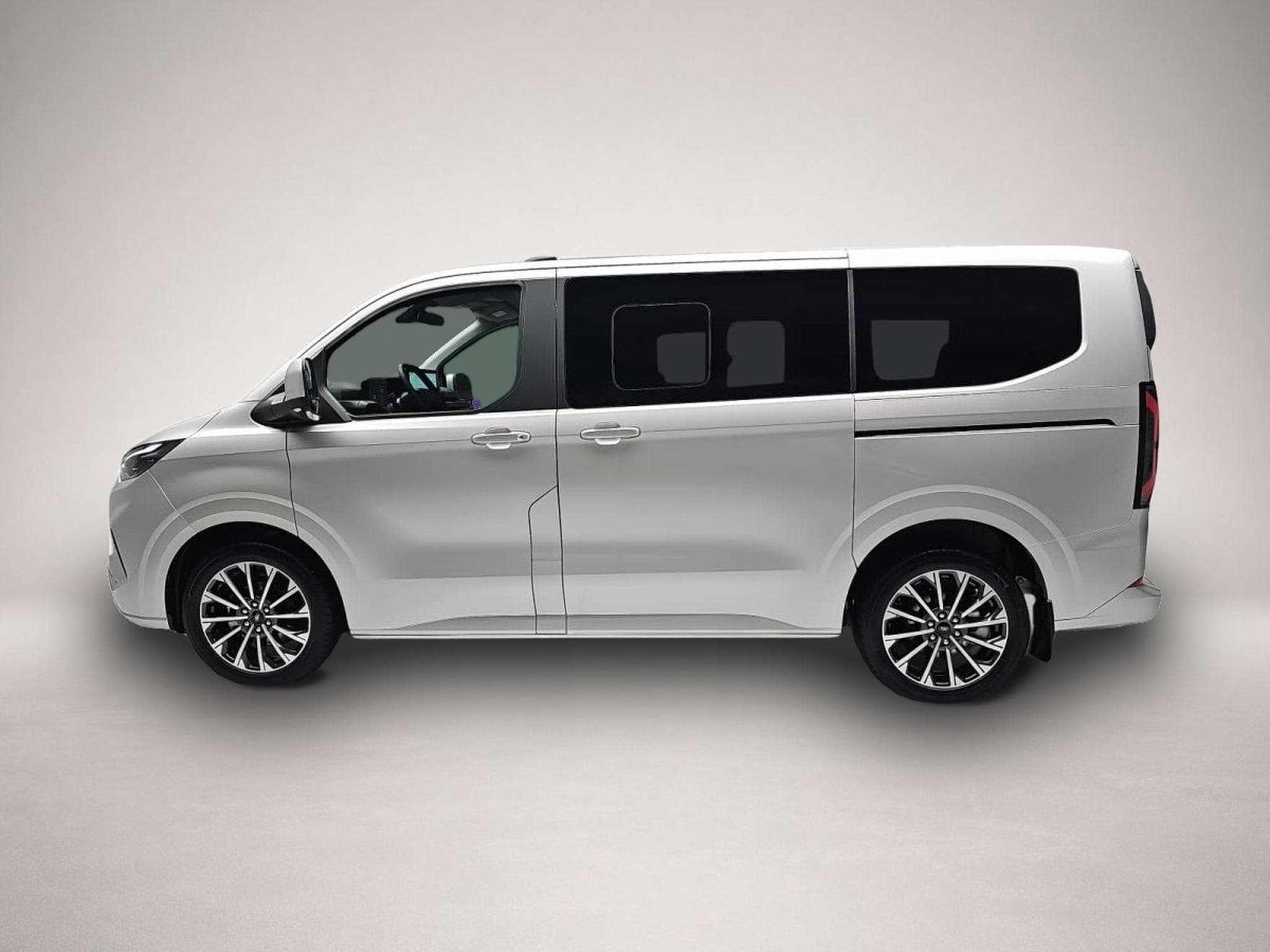 Ford Tourneo (2026) - Photo 4