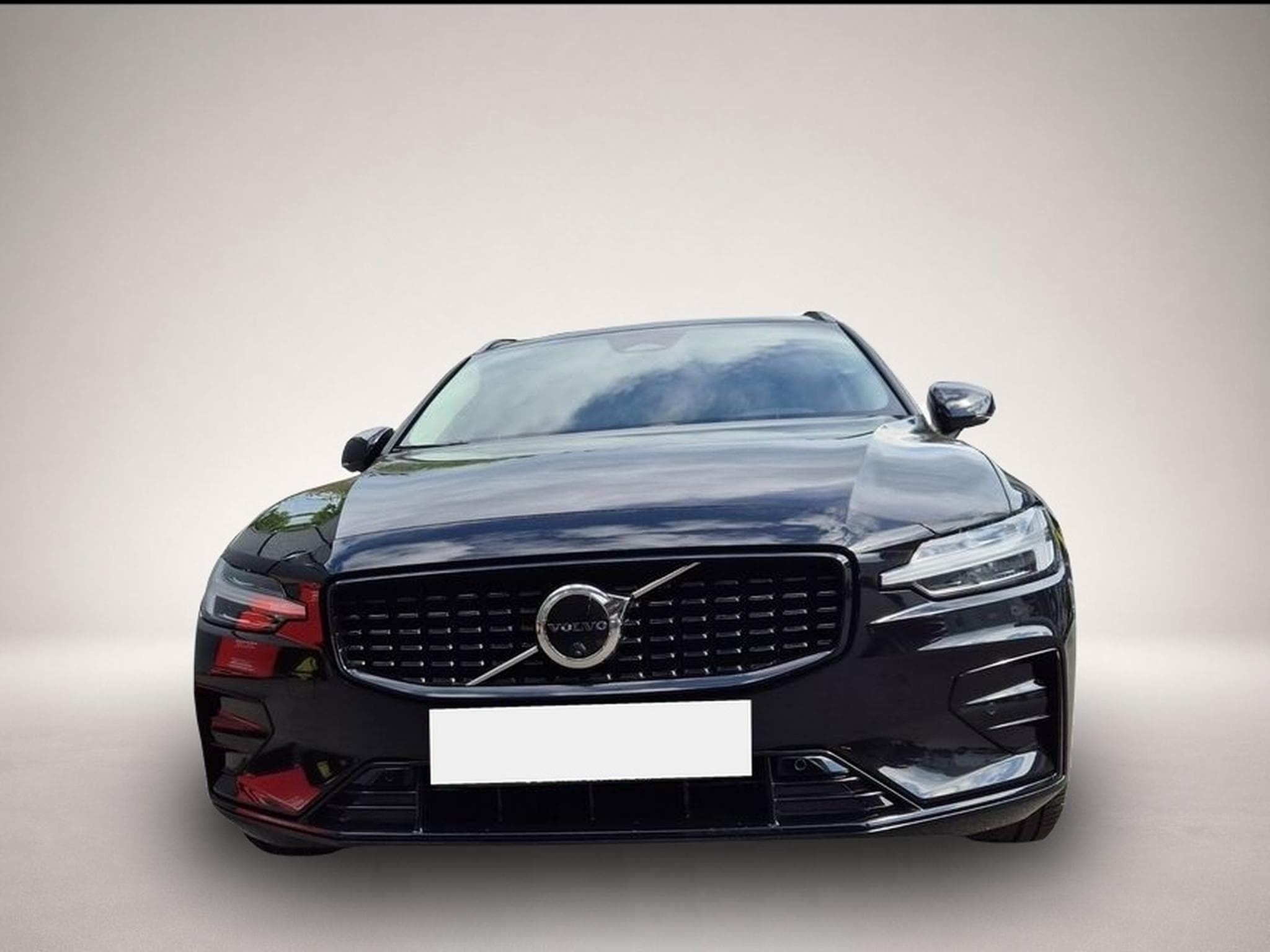 Volvo V60 (2025) - Photo 2