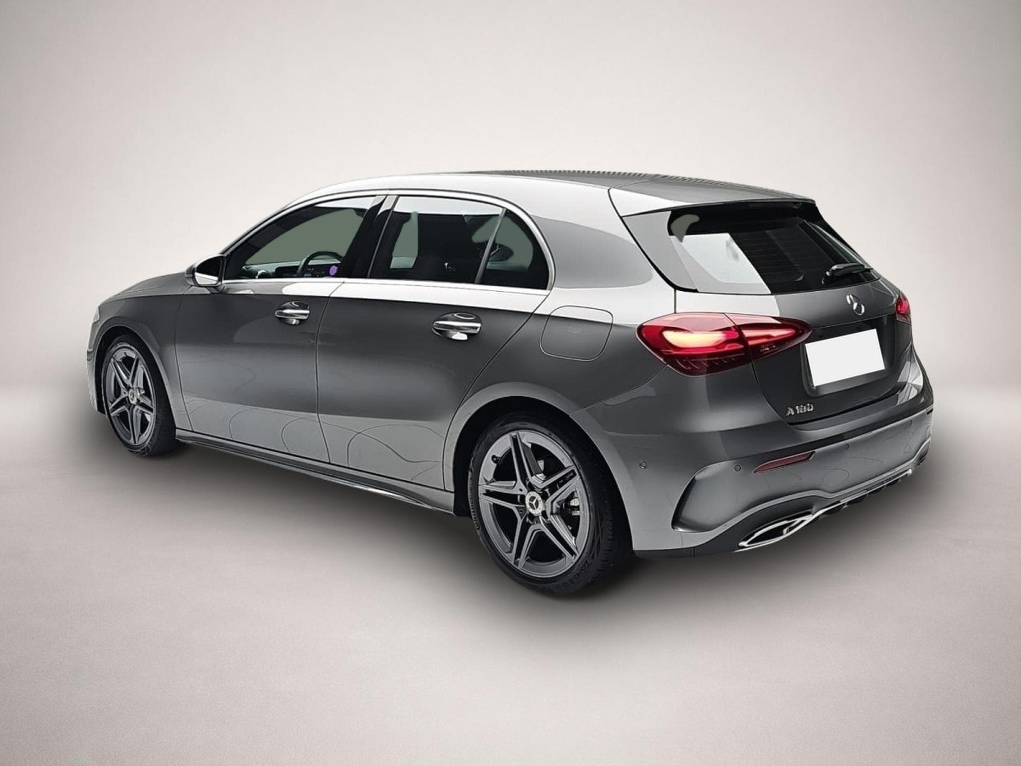 Mercedes 180 (2025) - Photo 3