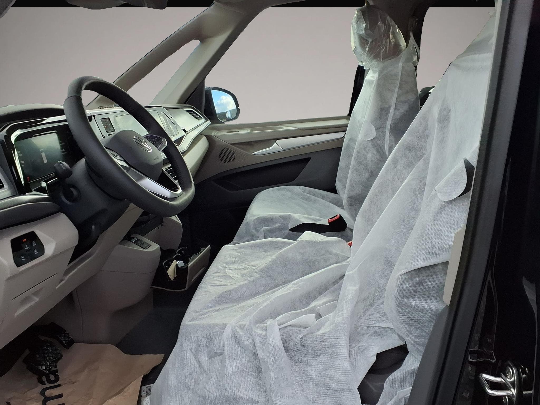 VW Multivan (2026) - Photo 5