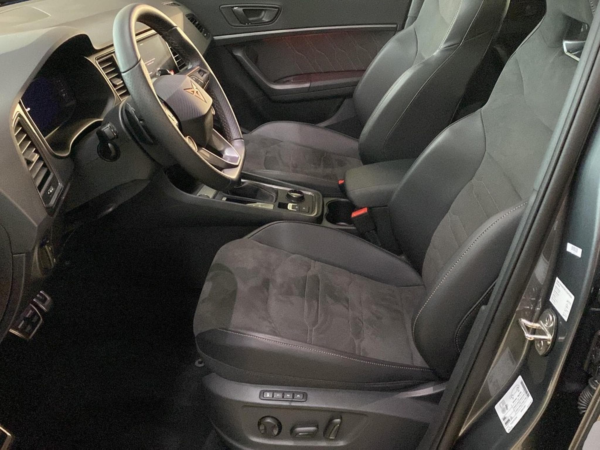 Cupra Ateca (2025) - Photo 6