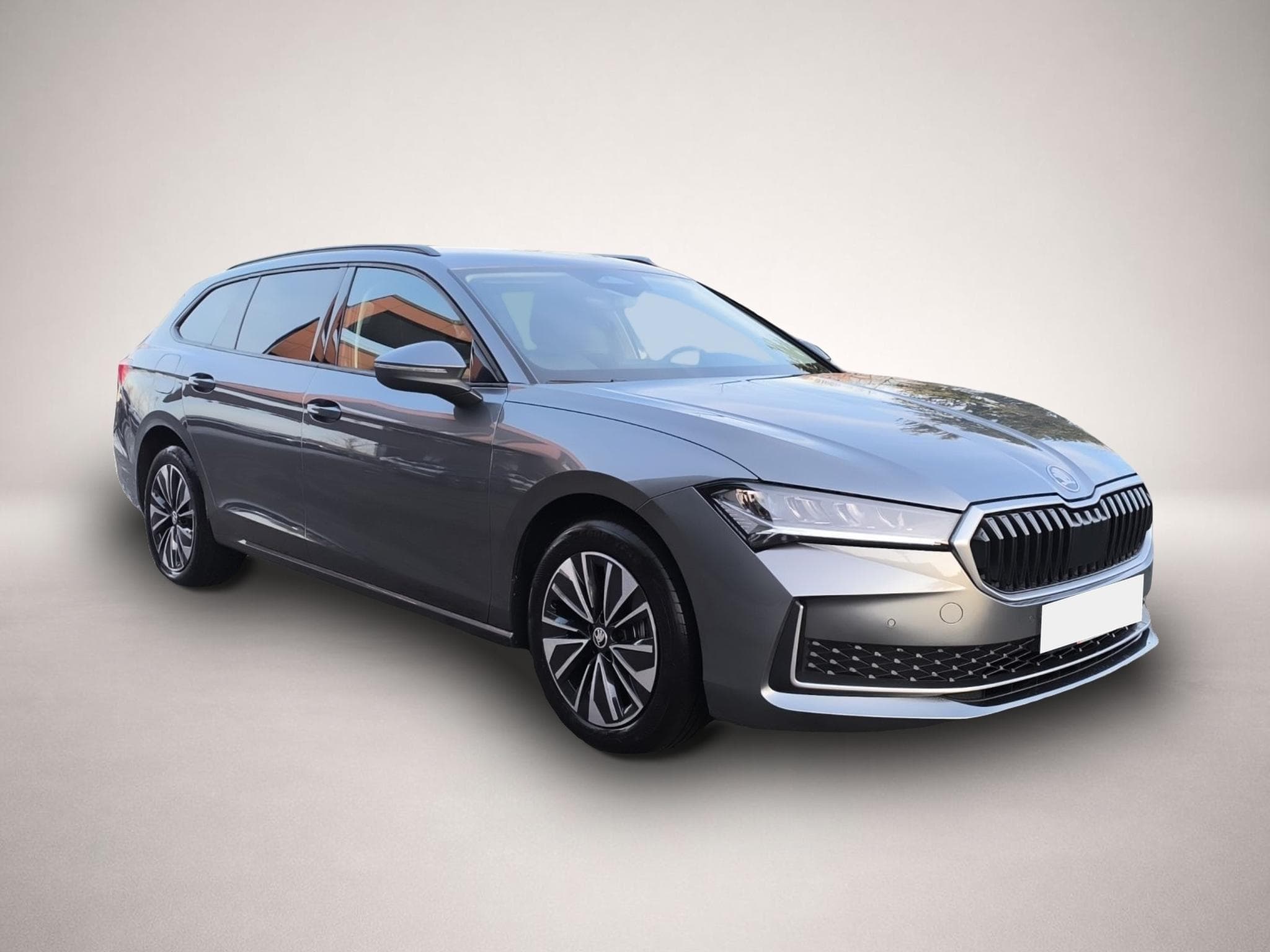 Skoda Superb (2024) - Photo 3